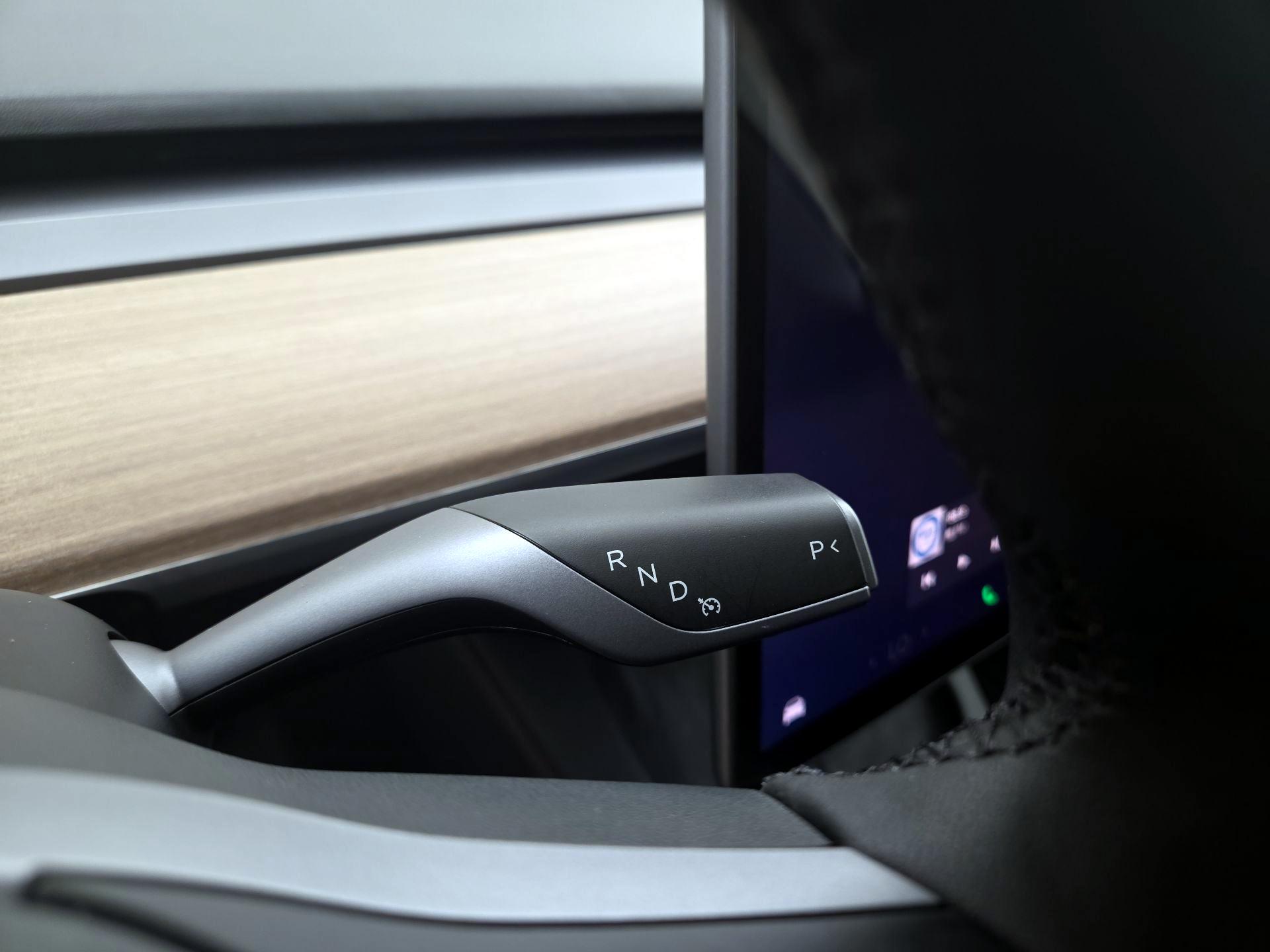 Thumbnail: 2023 Tesla Model 3 - 17