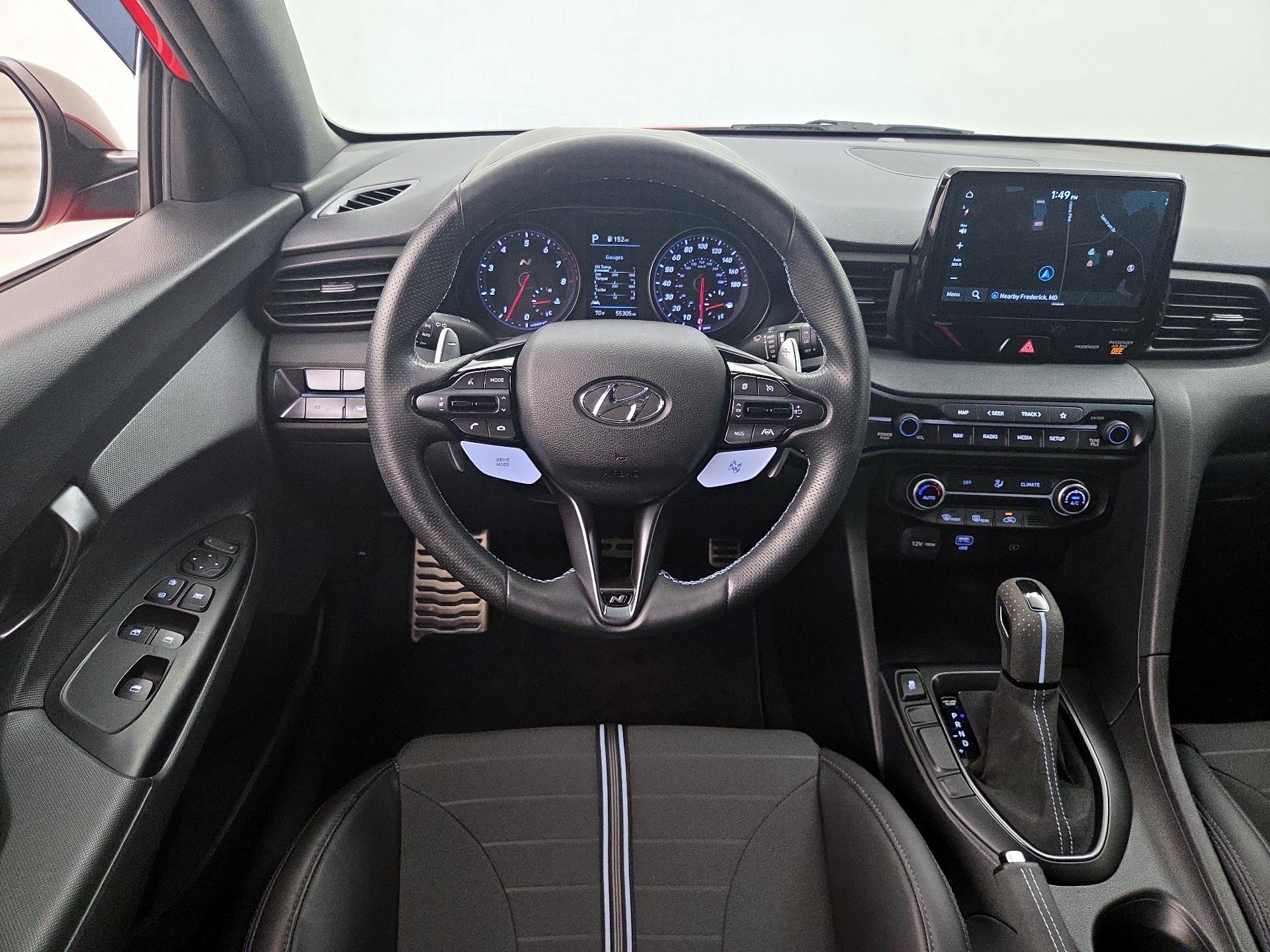 Thumbnail: 2021 Hyundai Veloster - 10