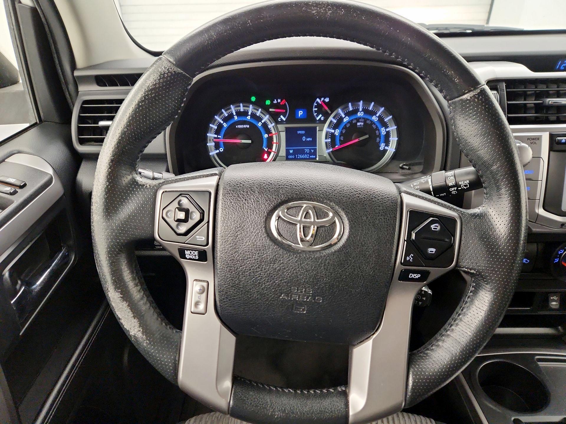 Thumbnail: 2015 Toyota 4Runner - 10