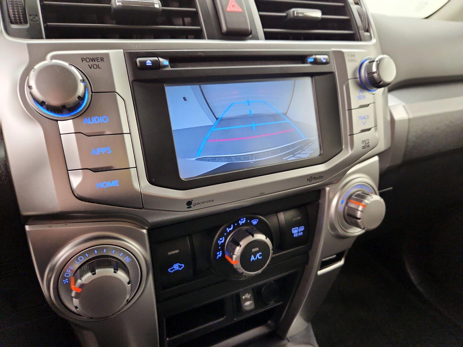 Thumbnail: 2015 Toyota 4Runner - 14