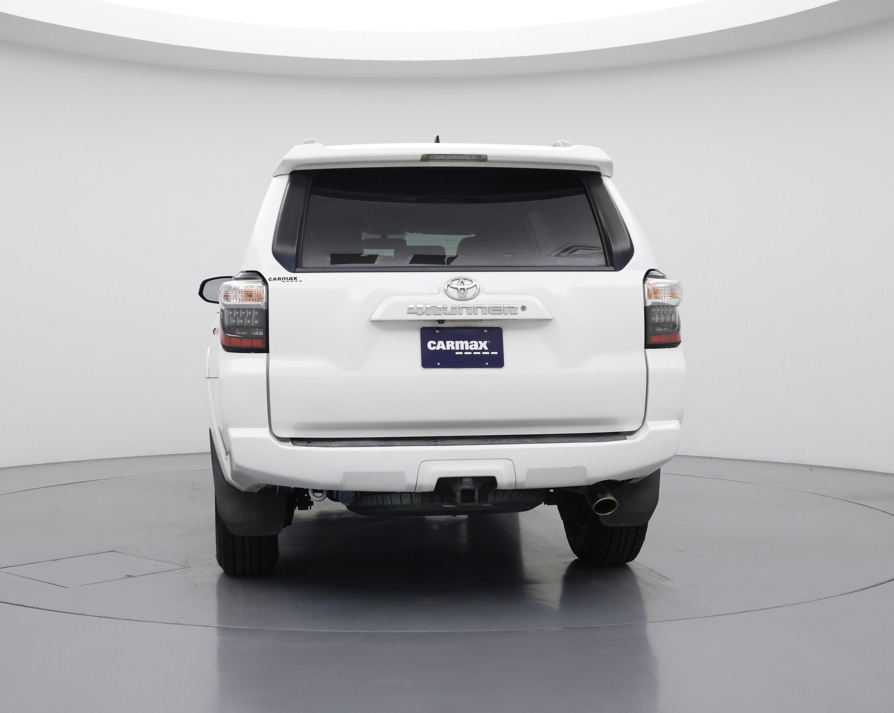 Thumbnail: 2015 Toyota 4Runner - 6
