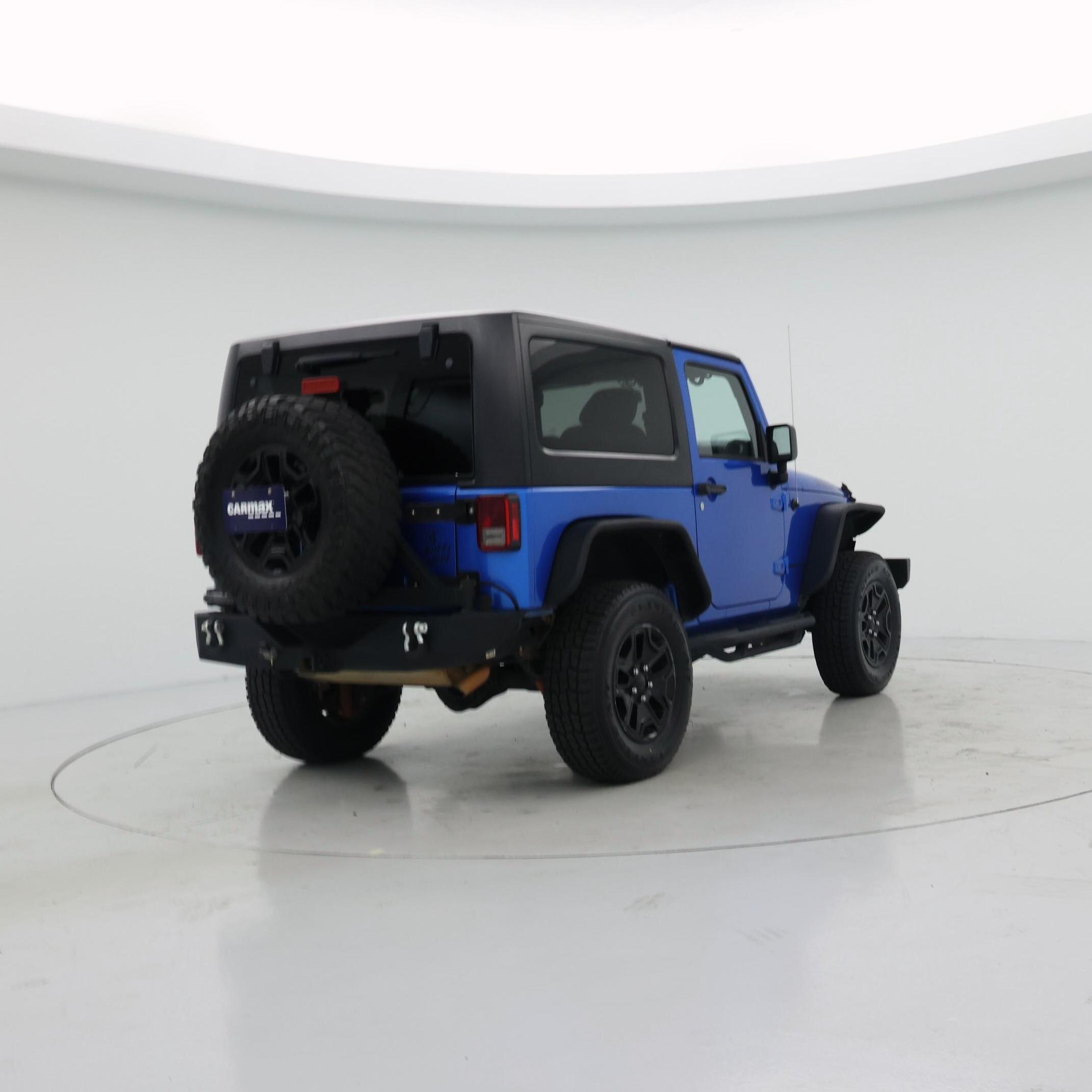 Thumbnail: 2015 Jeep Wrangler - 8