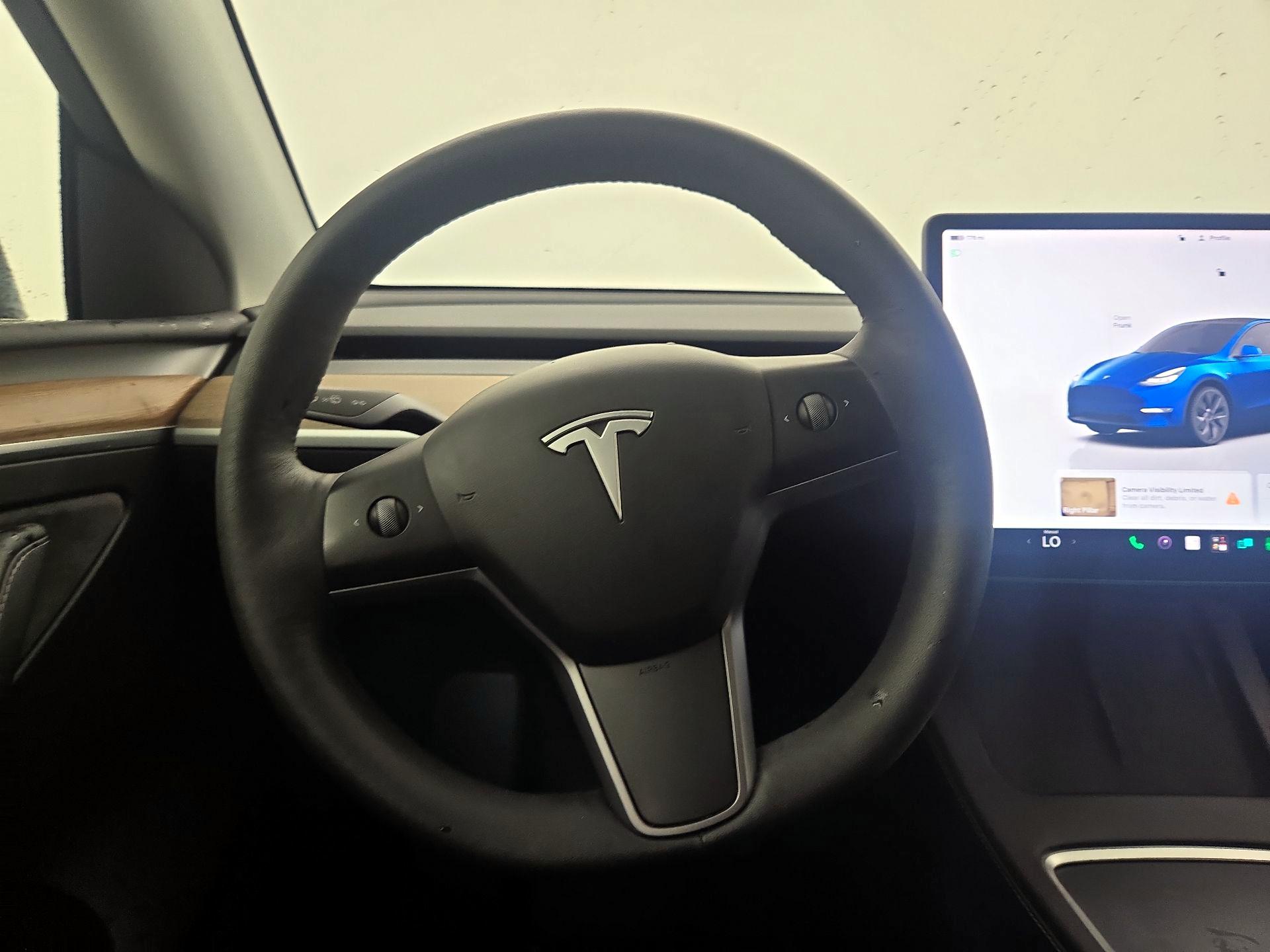 Thumbnail: 2023 Tesla Model Y - 10
