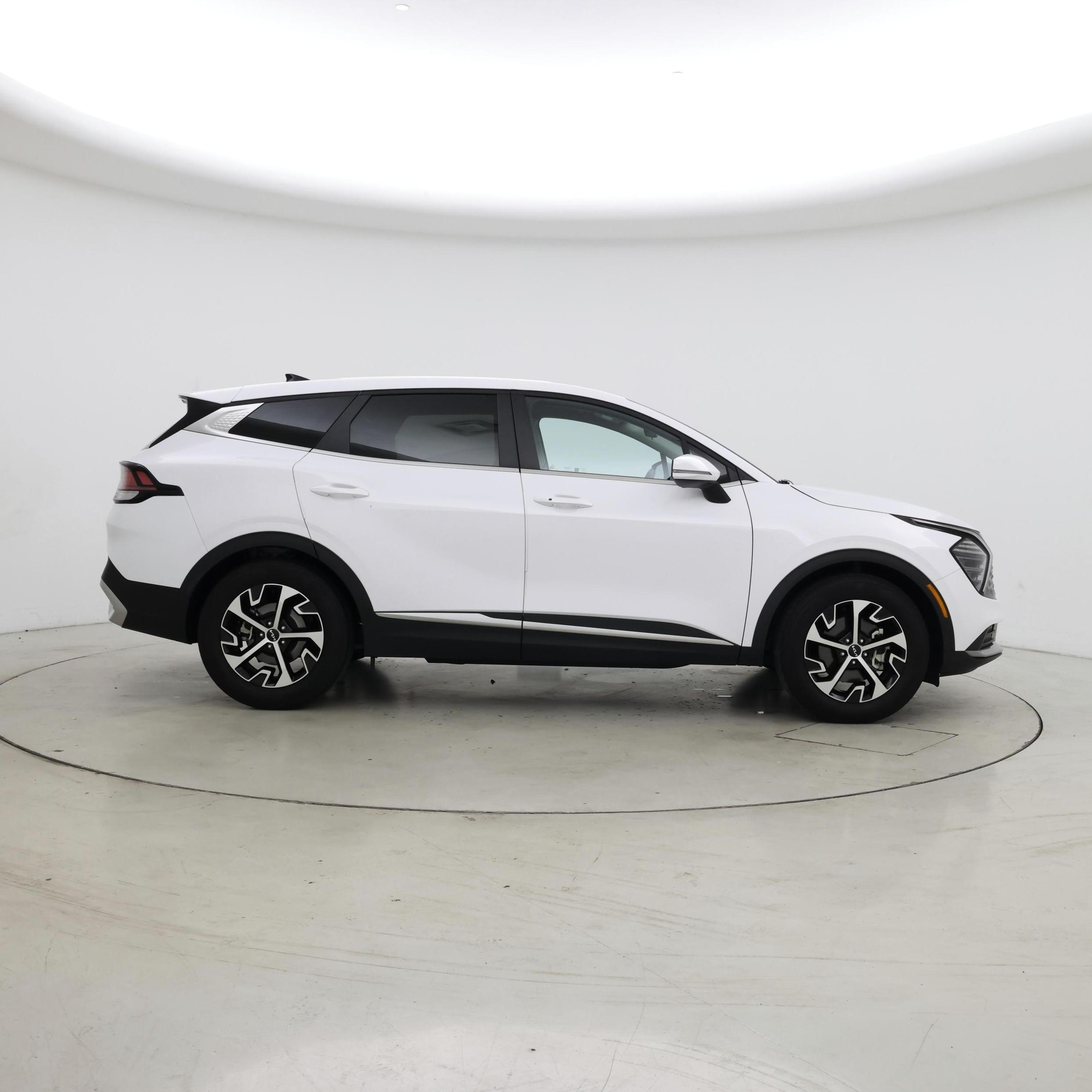 Thumbnail: 2024 Kia Sportage - 7