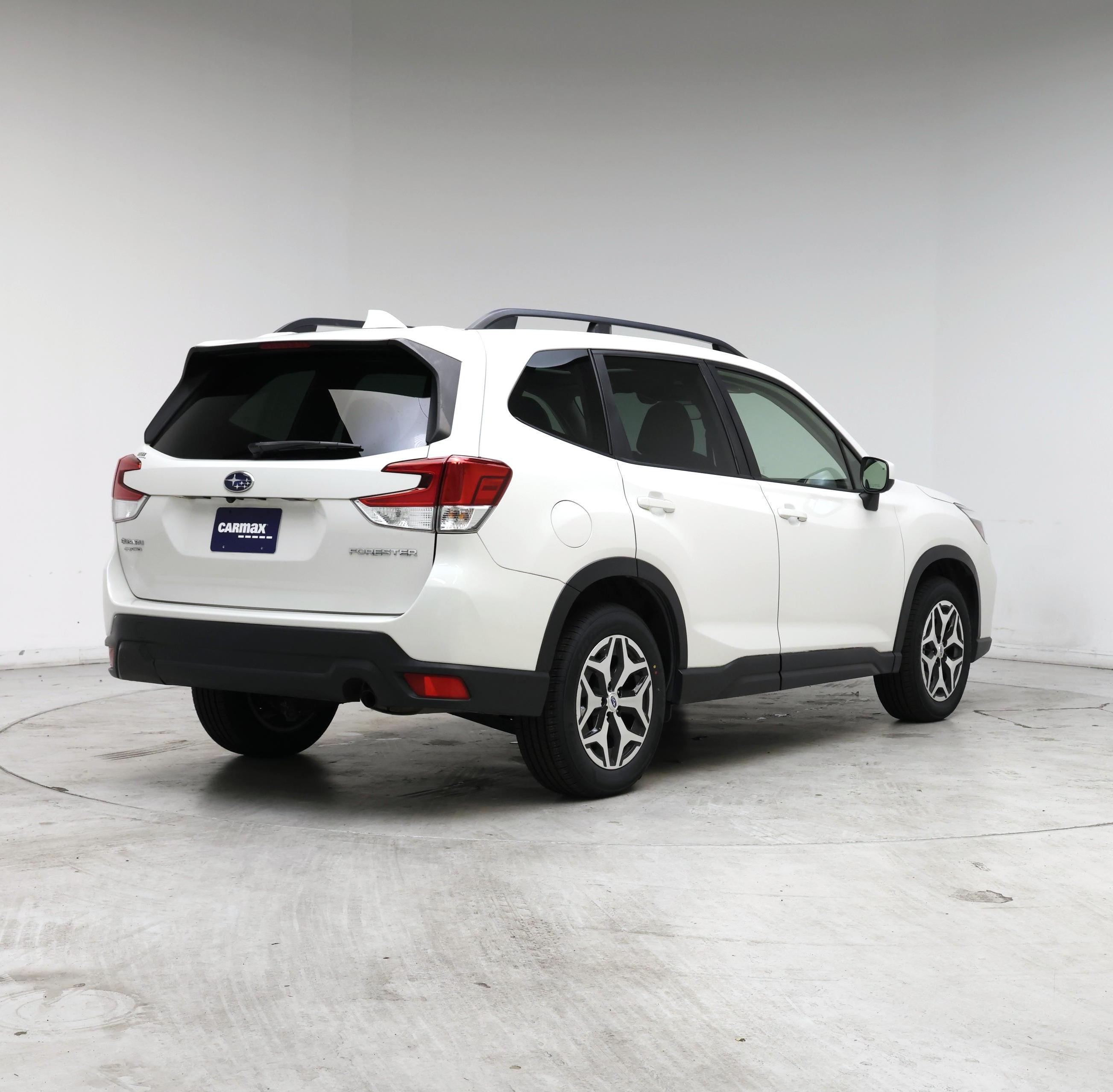 Thumbnail: 2020 Subaru Forester - 8