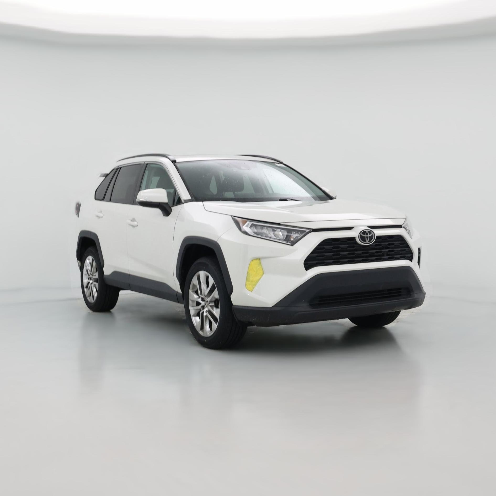 Thumbnail: 2021 Toyota RAV4 - 1