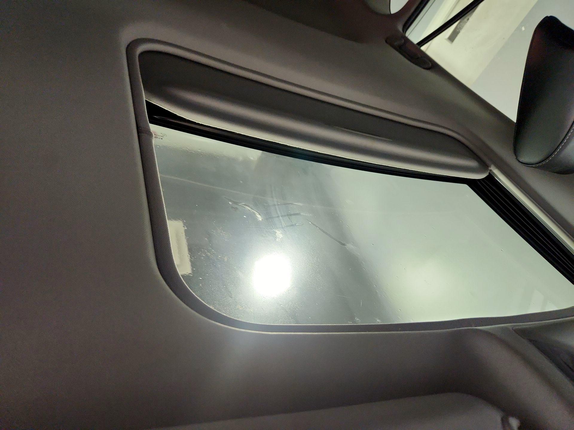 Thumbnail: 2021 Toyota RAV4 - 18