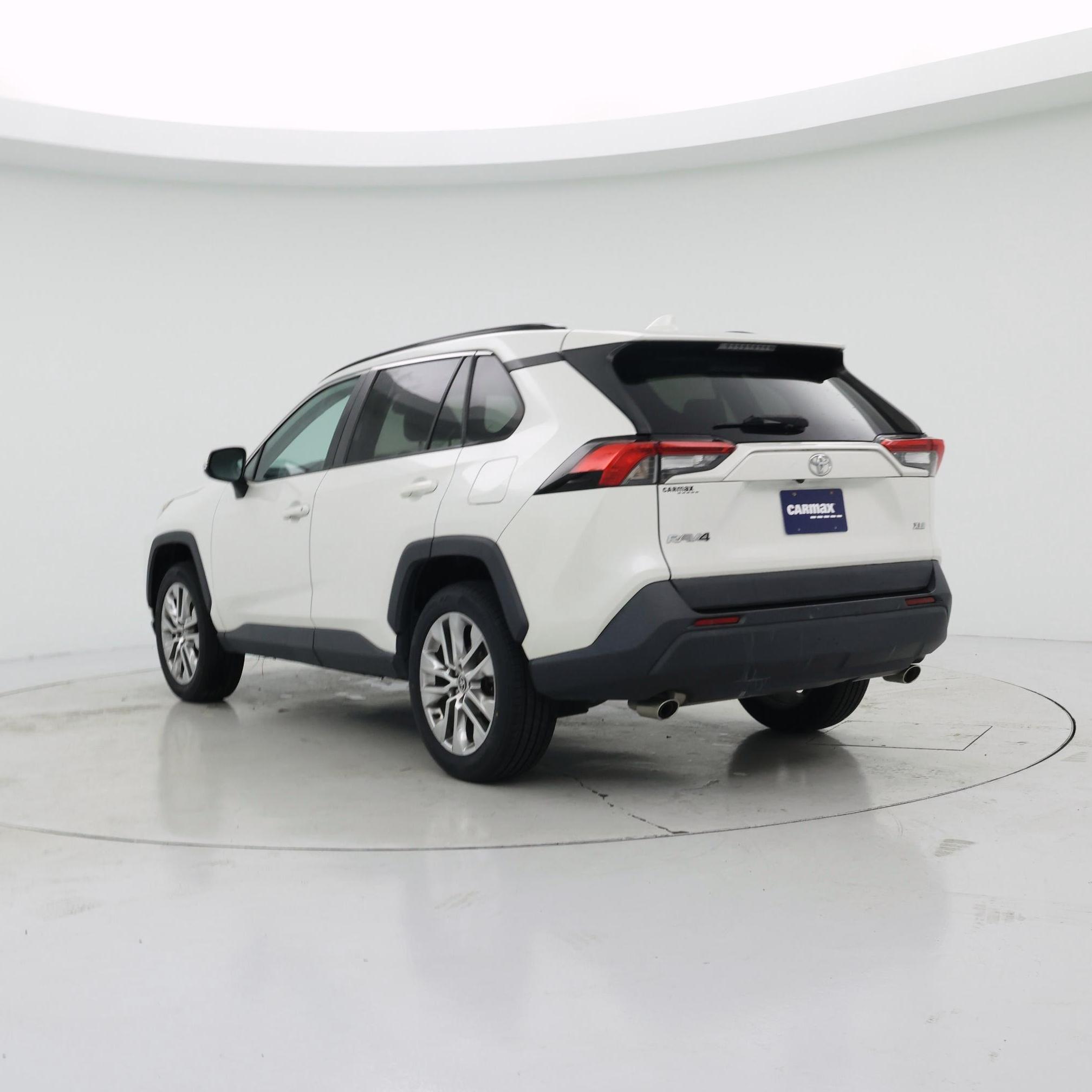 Thumbnail: 2021 Toyota RAV4 - 2