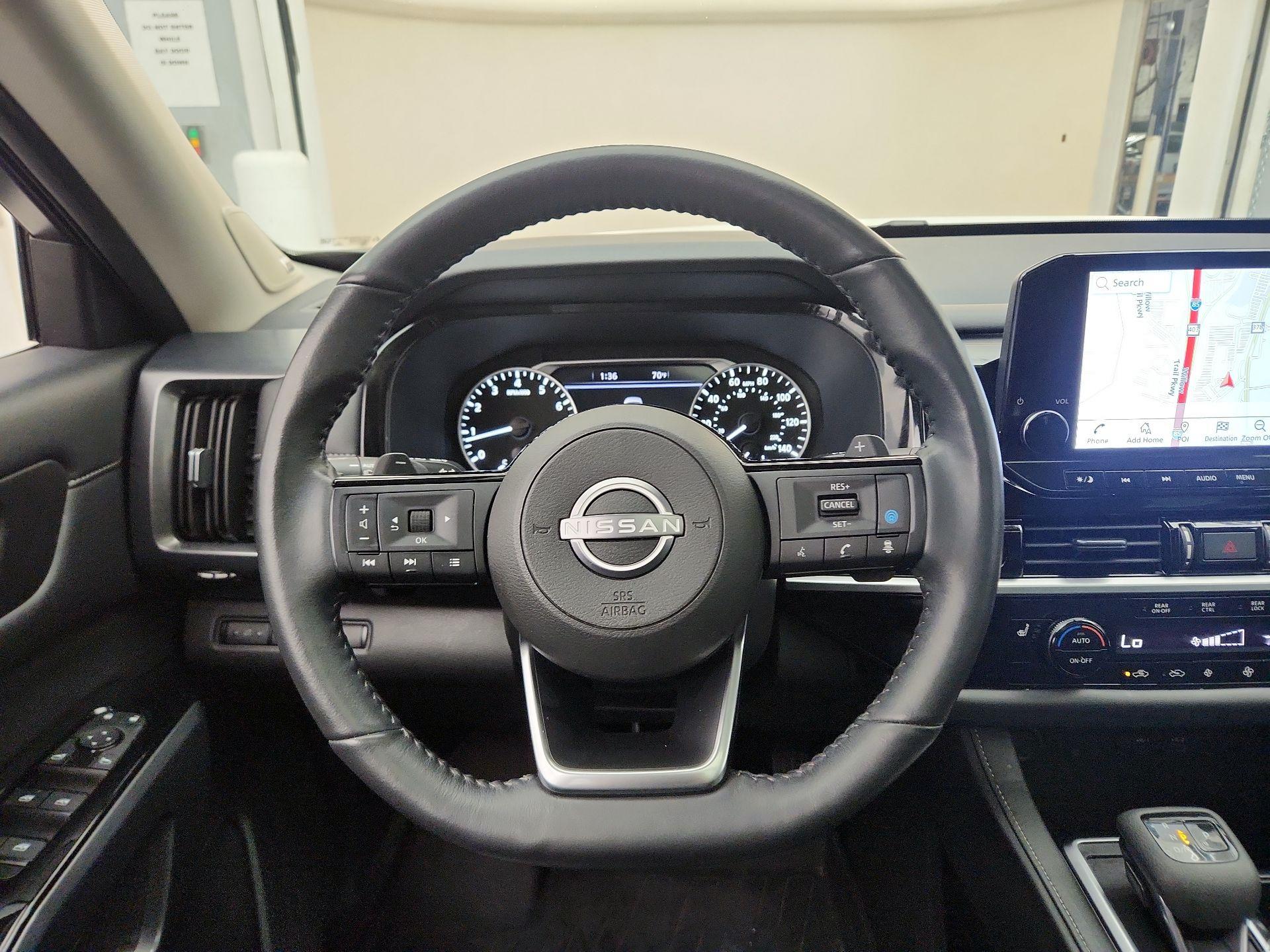 Thumbnail: 2024 Nissan Pathfinder - 10