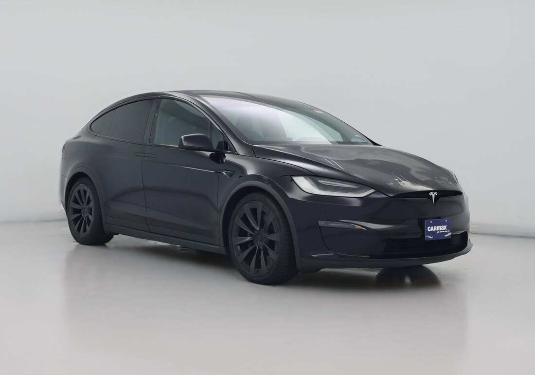 2023 Tesla Model X Long Range in Black — CarMax photo