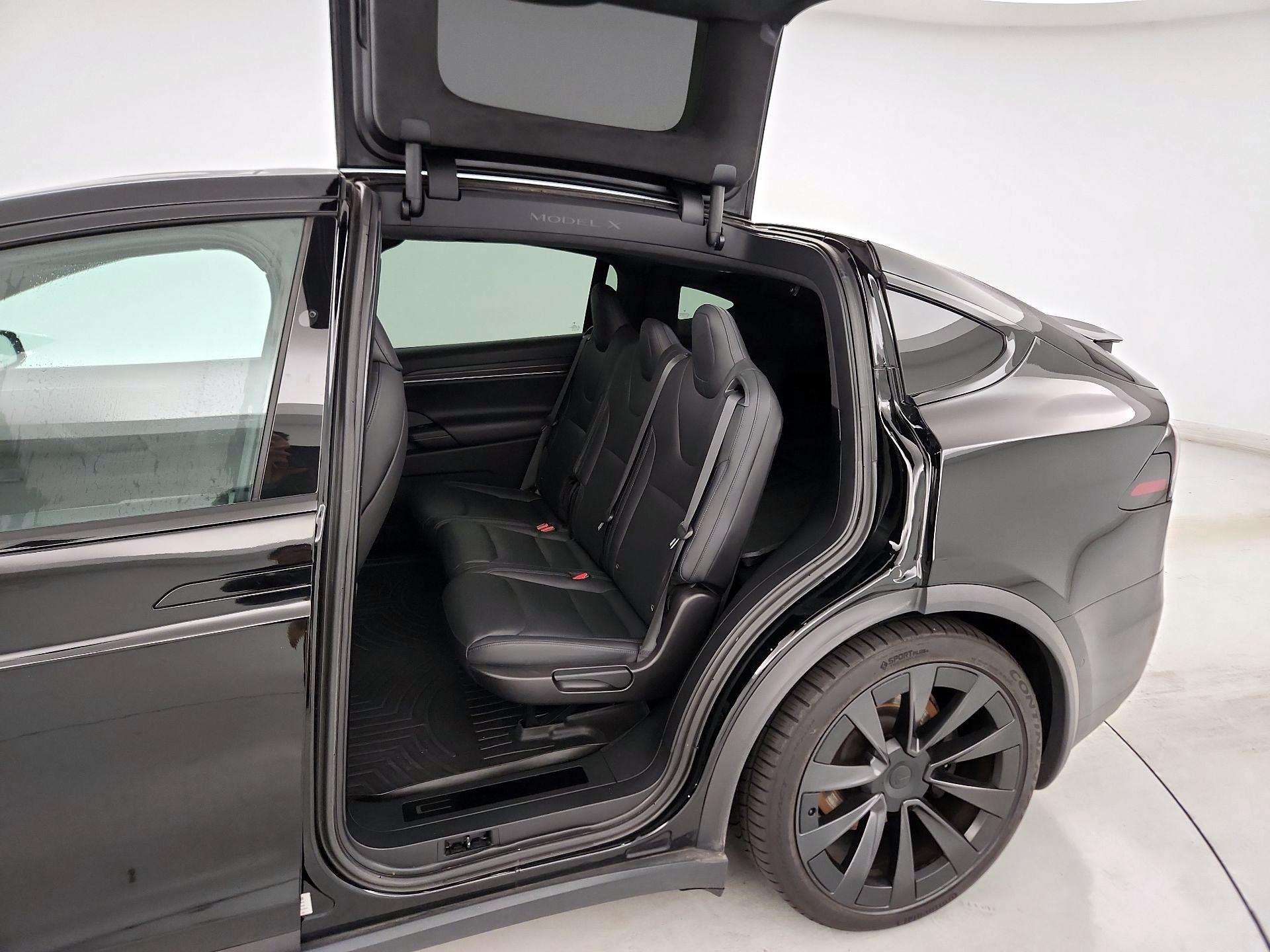 Thumbnail: 2023 Tesla Model X - 19
