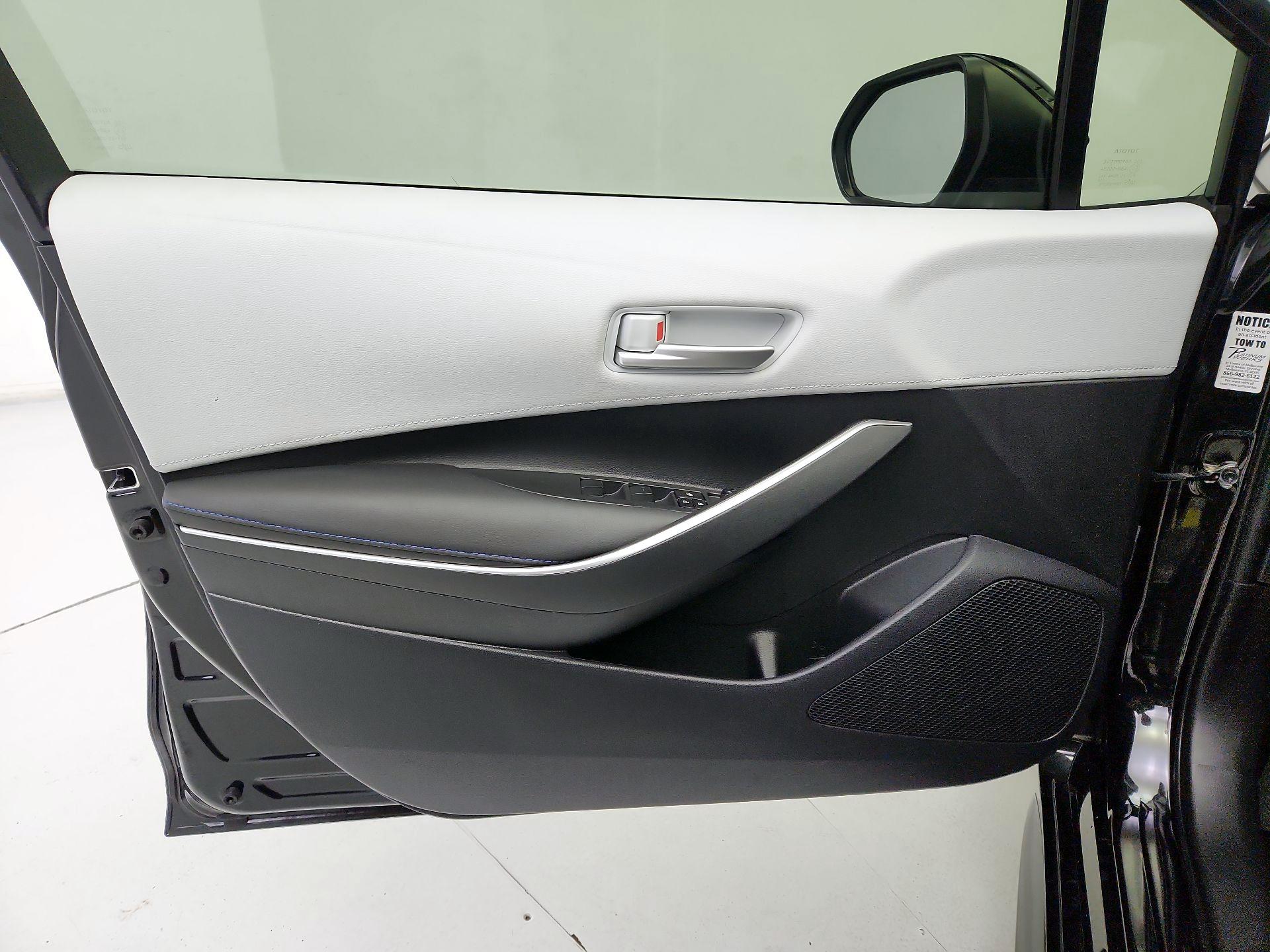 Thumbnail: 2020 Toyota Corolla - 12