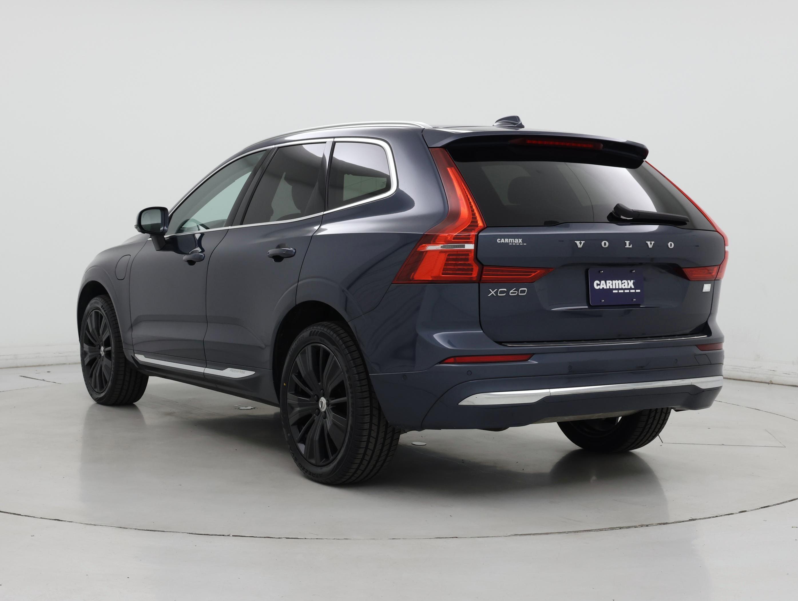 Thumbnail: 2023 Volvo XC60 - 2