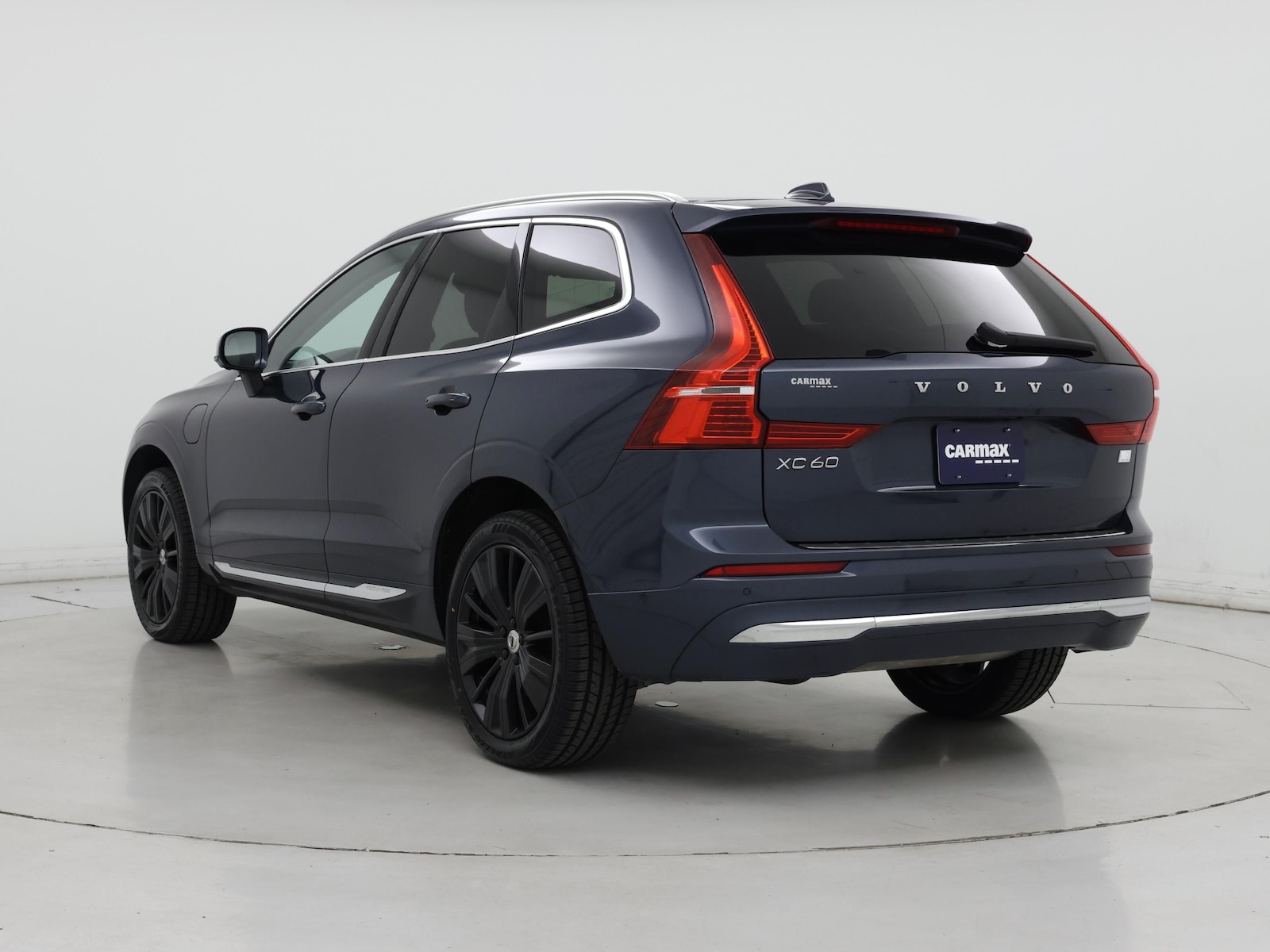 2023 Volvo XC60 Plus - Photo 3