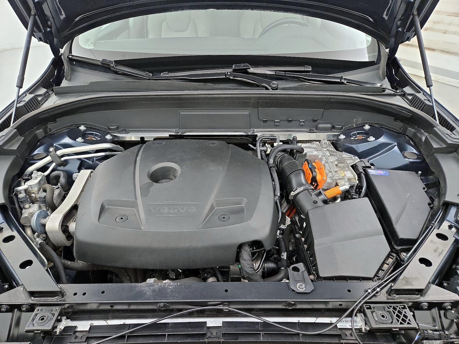 2023 Volvo XC60 Plus - Photo 24