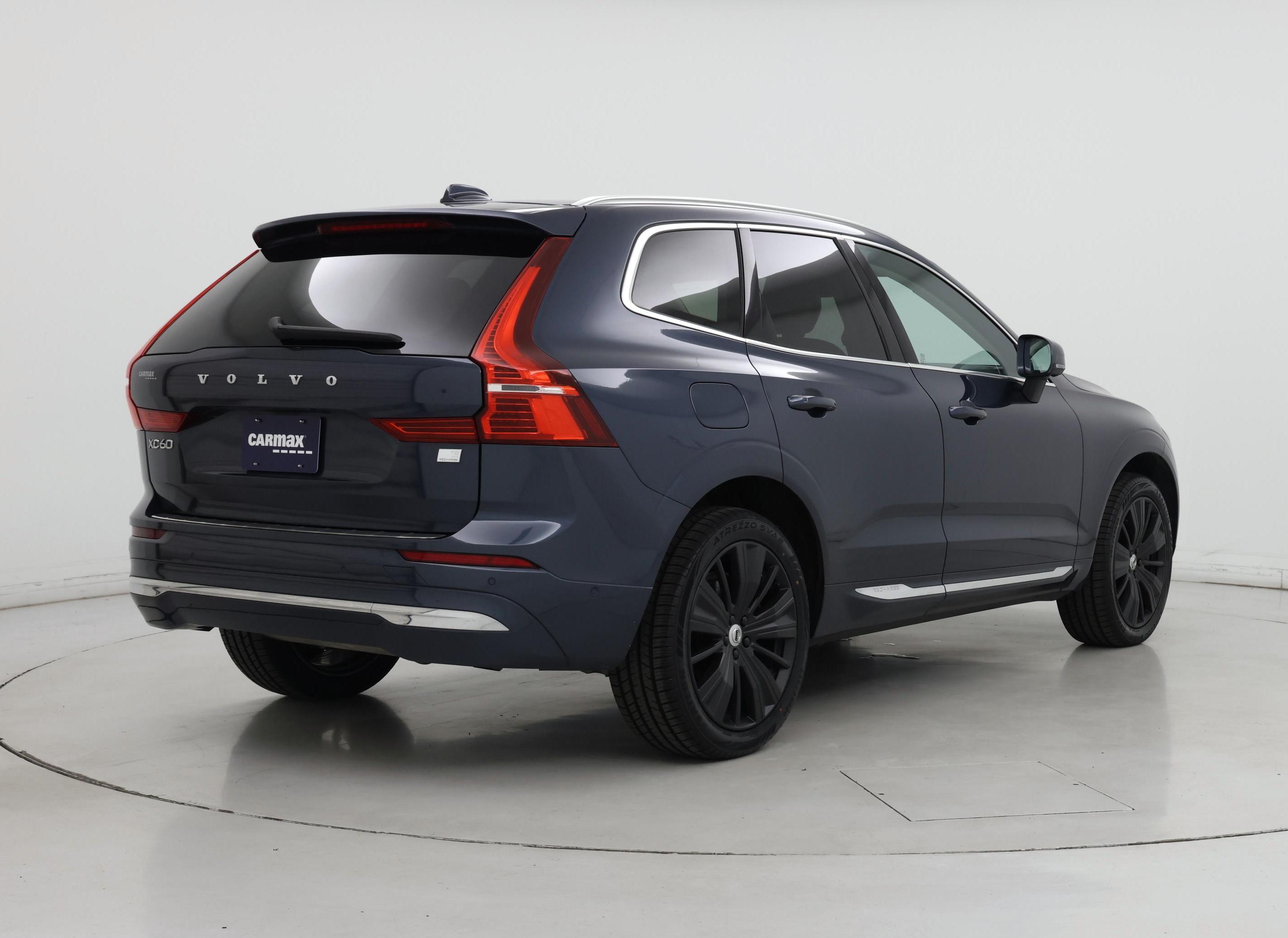 Thumbnail: 2023 Volvo XC60 - 8