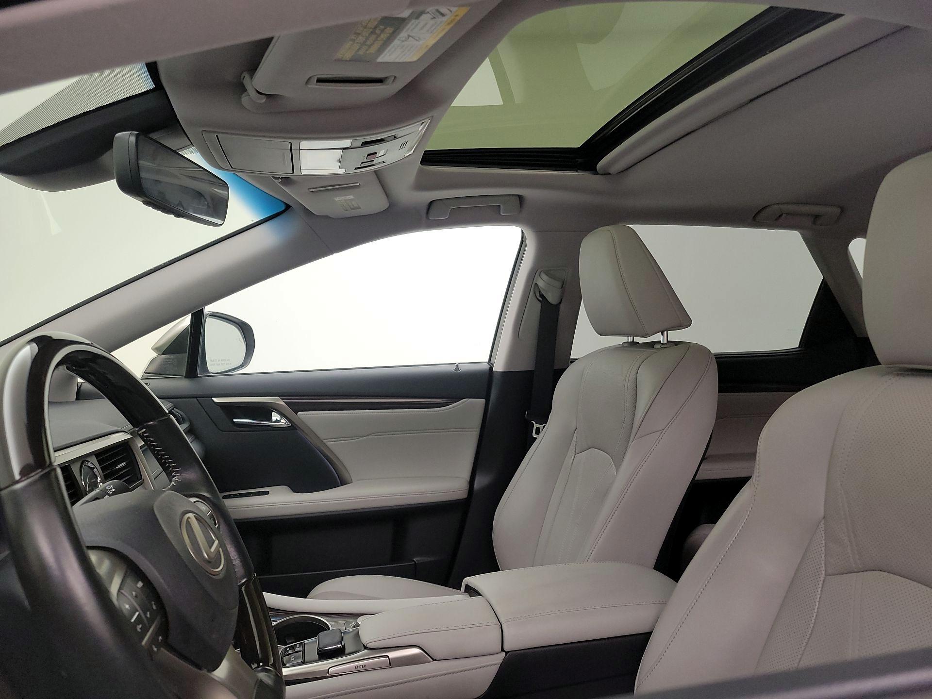 Thumbnail: 2019 Lexus RX - 20