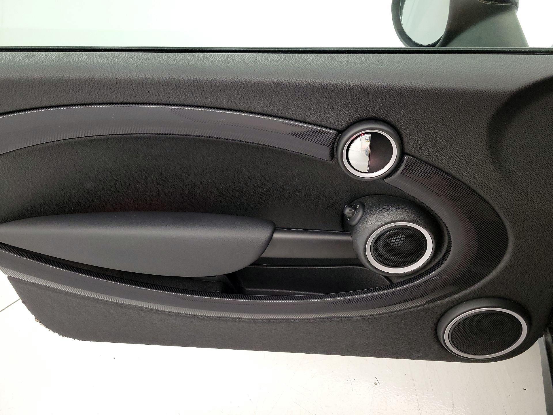Thumbnail: 2015 MINI Cooper - 12