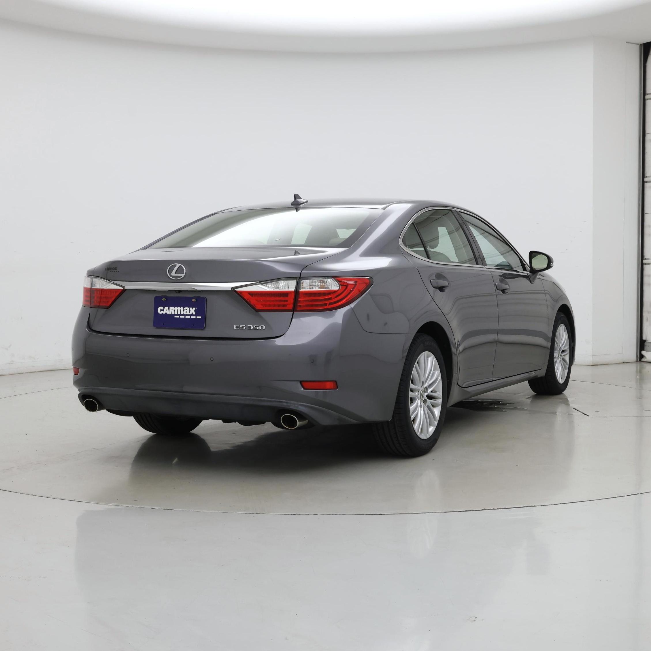 Thumbnail: 2014 Lexus ES - 8