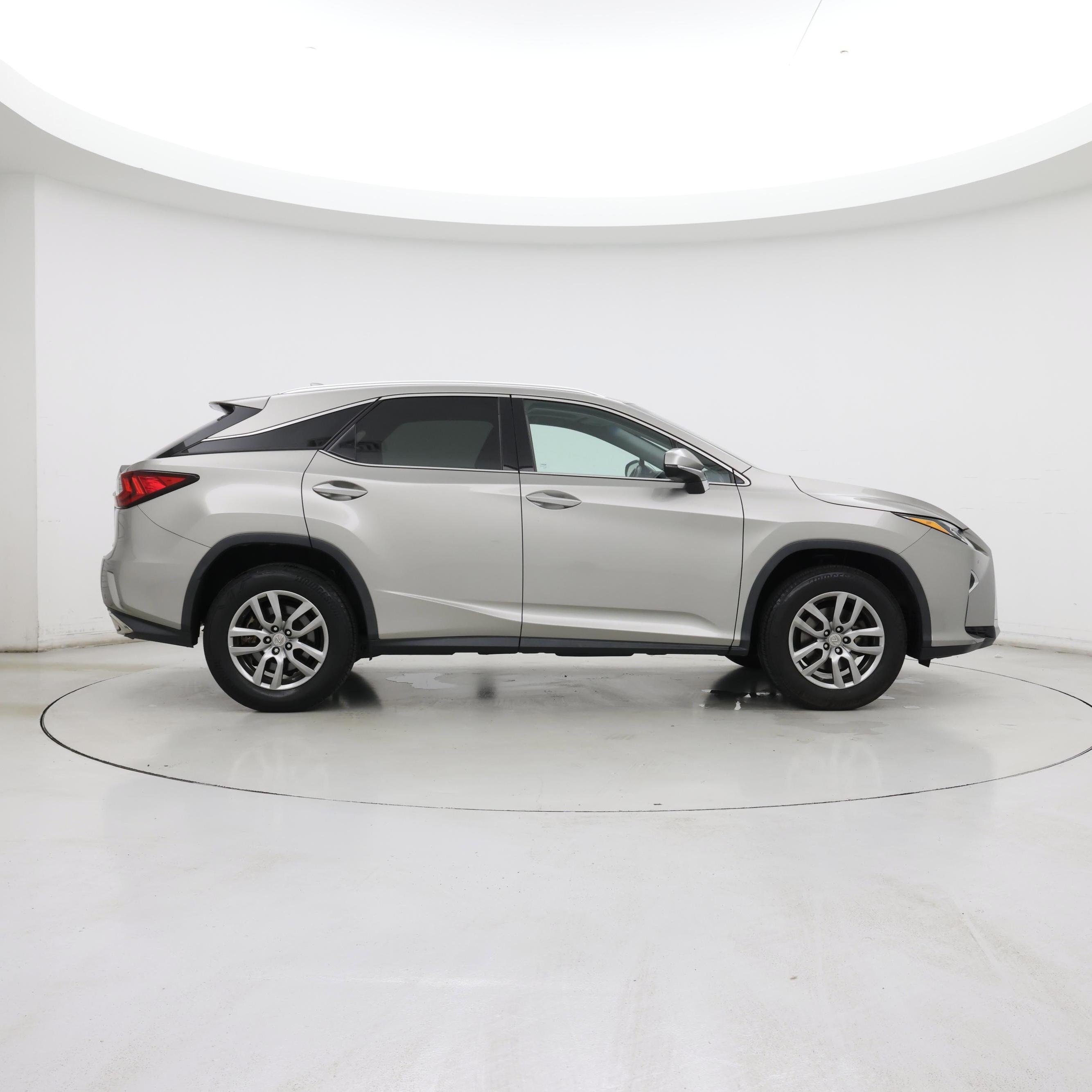 Thumbnail: 2017 Lexus RX - 7