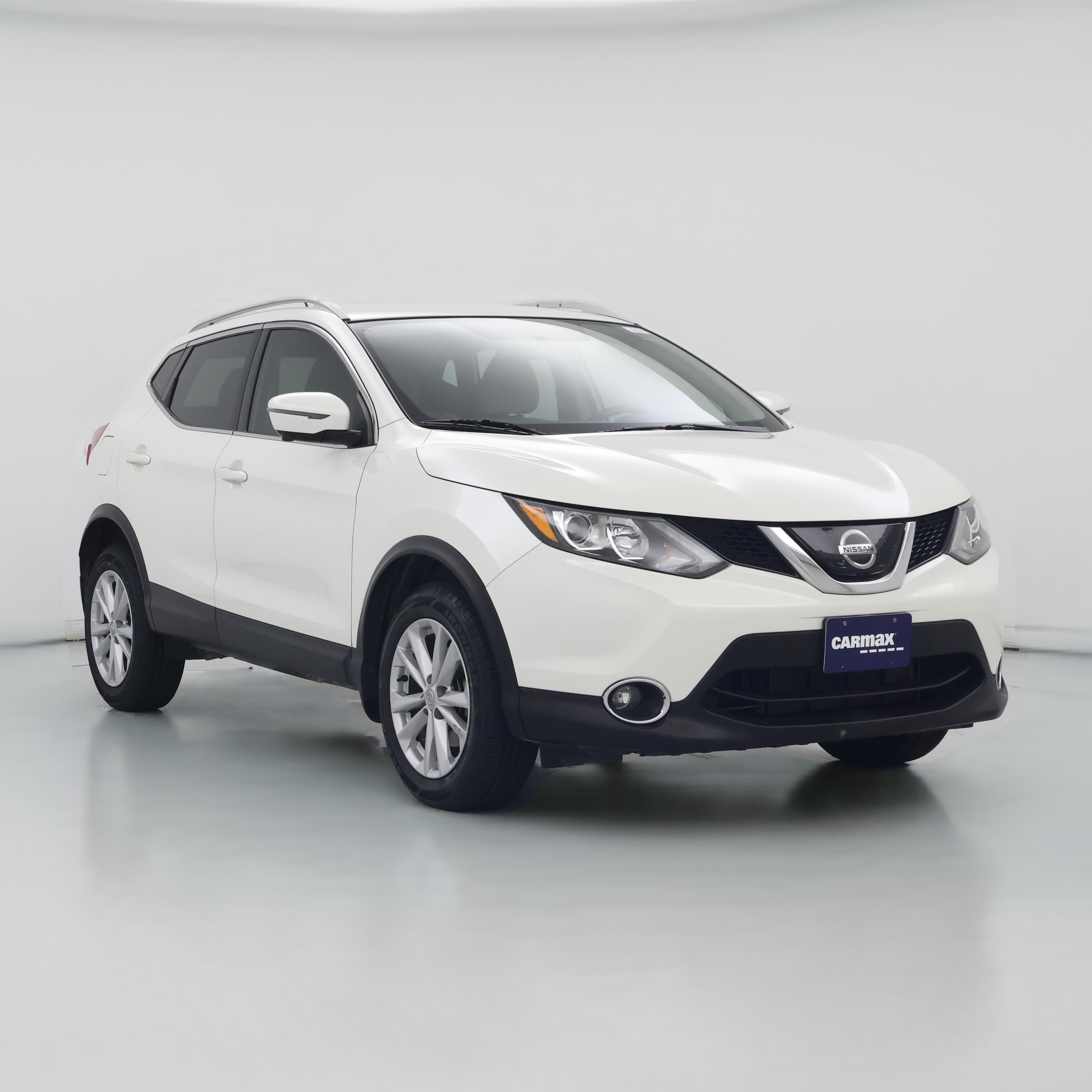 Thumbnail: 2018 Nissan Rogue Sport - 1