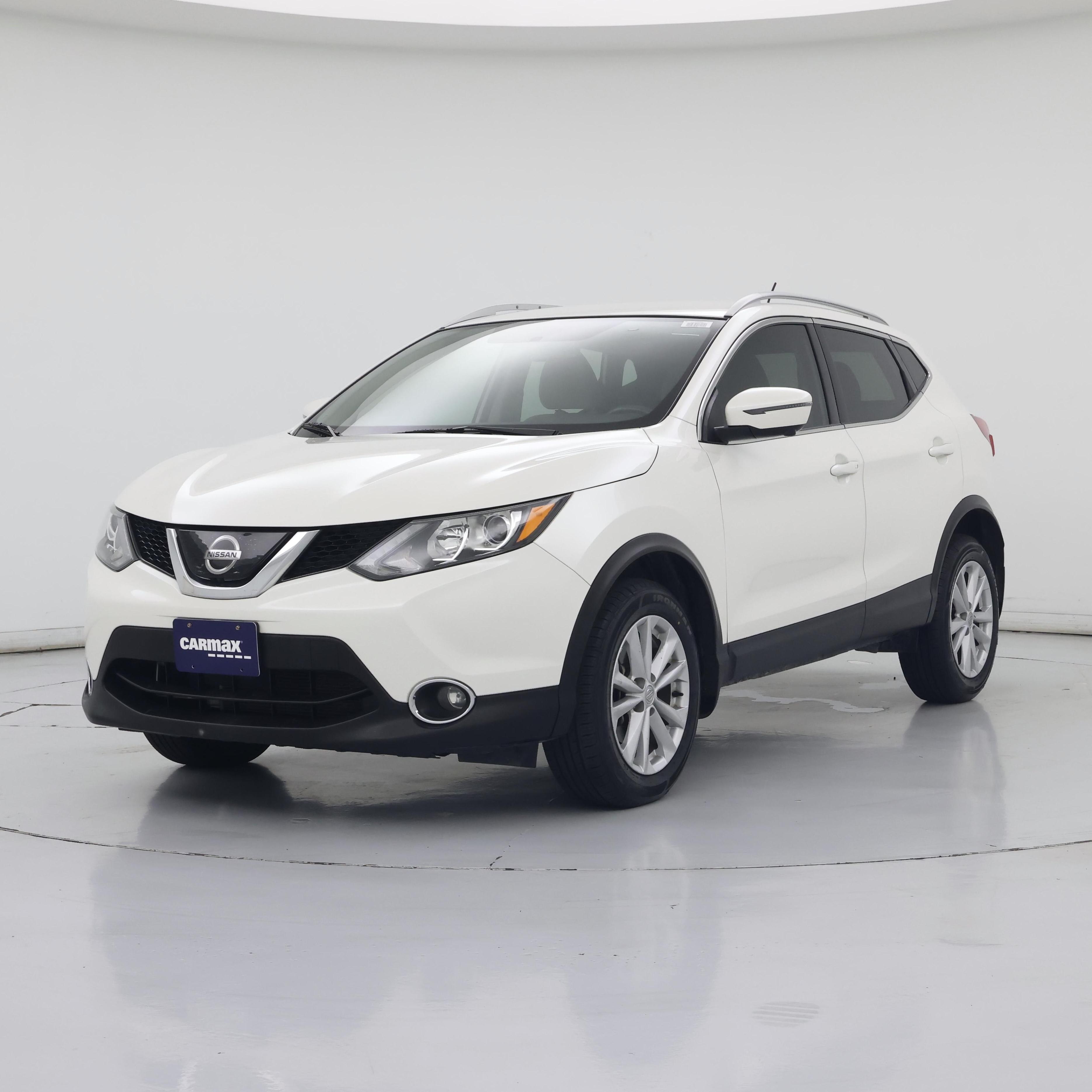 Thumbnail: 2018 Nissan Rogue Sport - 4