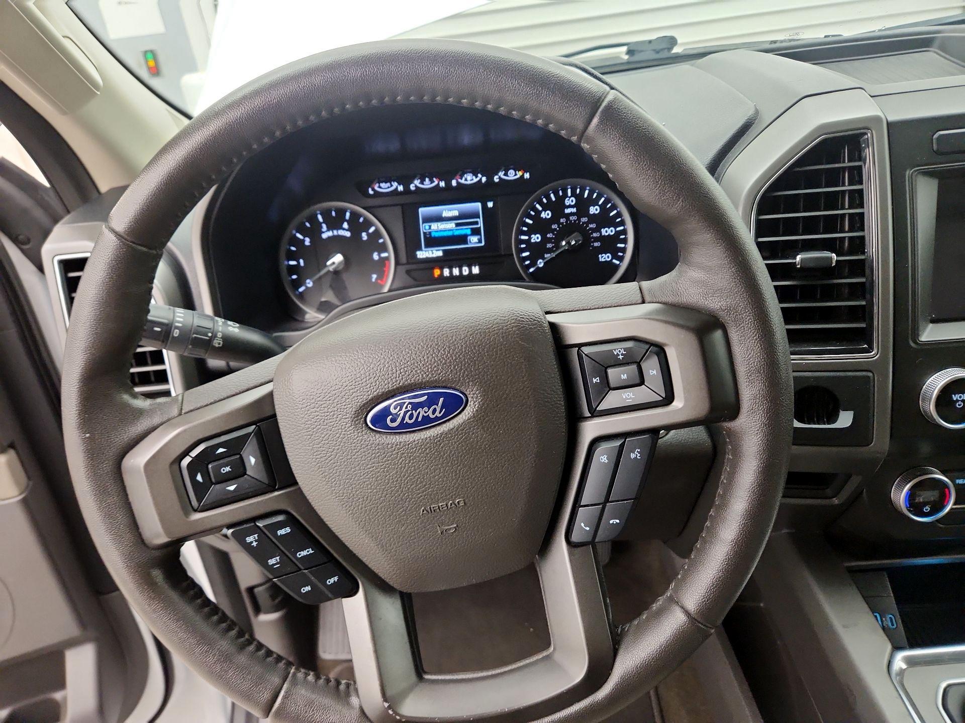 Thumbnail: 2020 Ford Expedition - 10