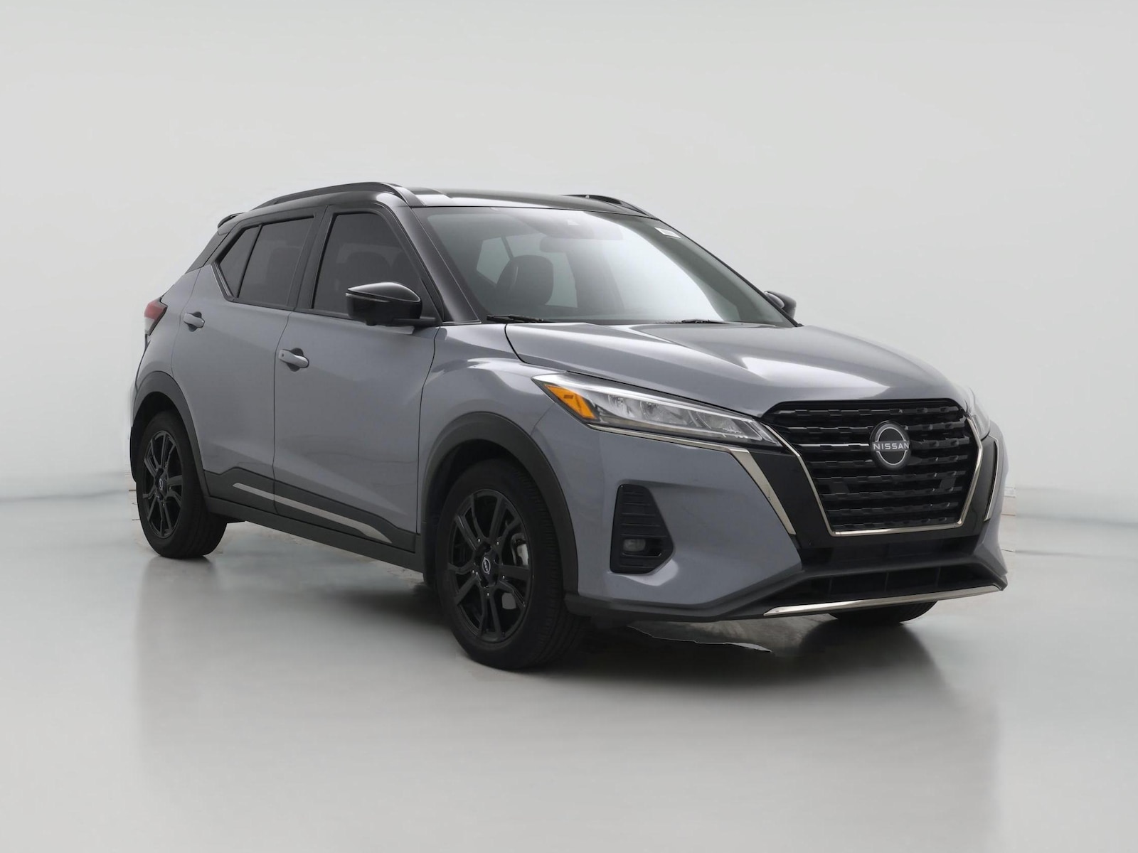 2023 Nissan Kicks
