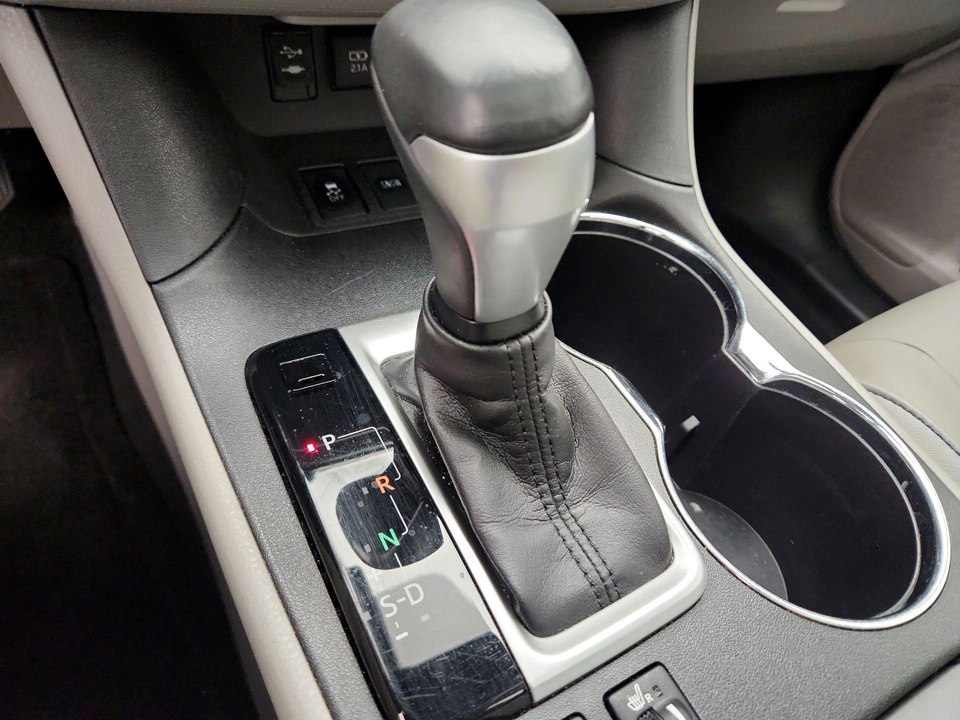 Thumbnail: 2017 Toyota Highlander - 17