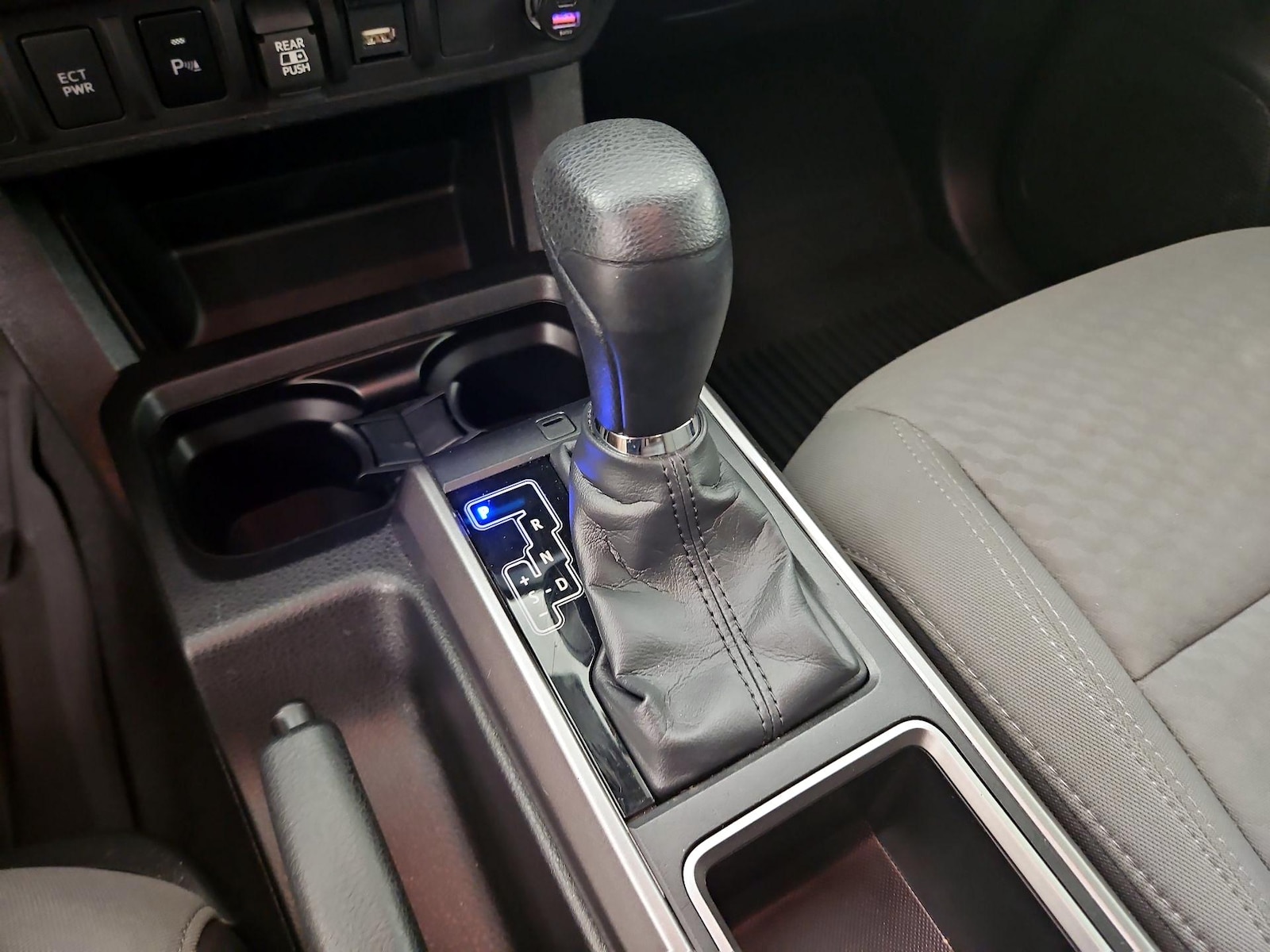2023 Toyota Tacoma SR5 - Photo 19