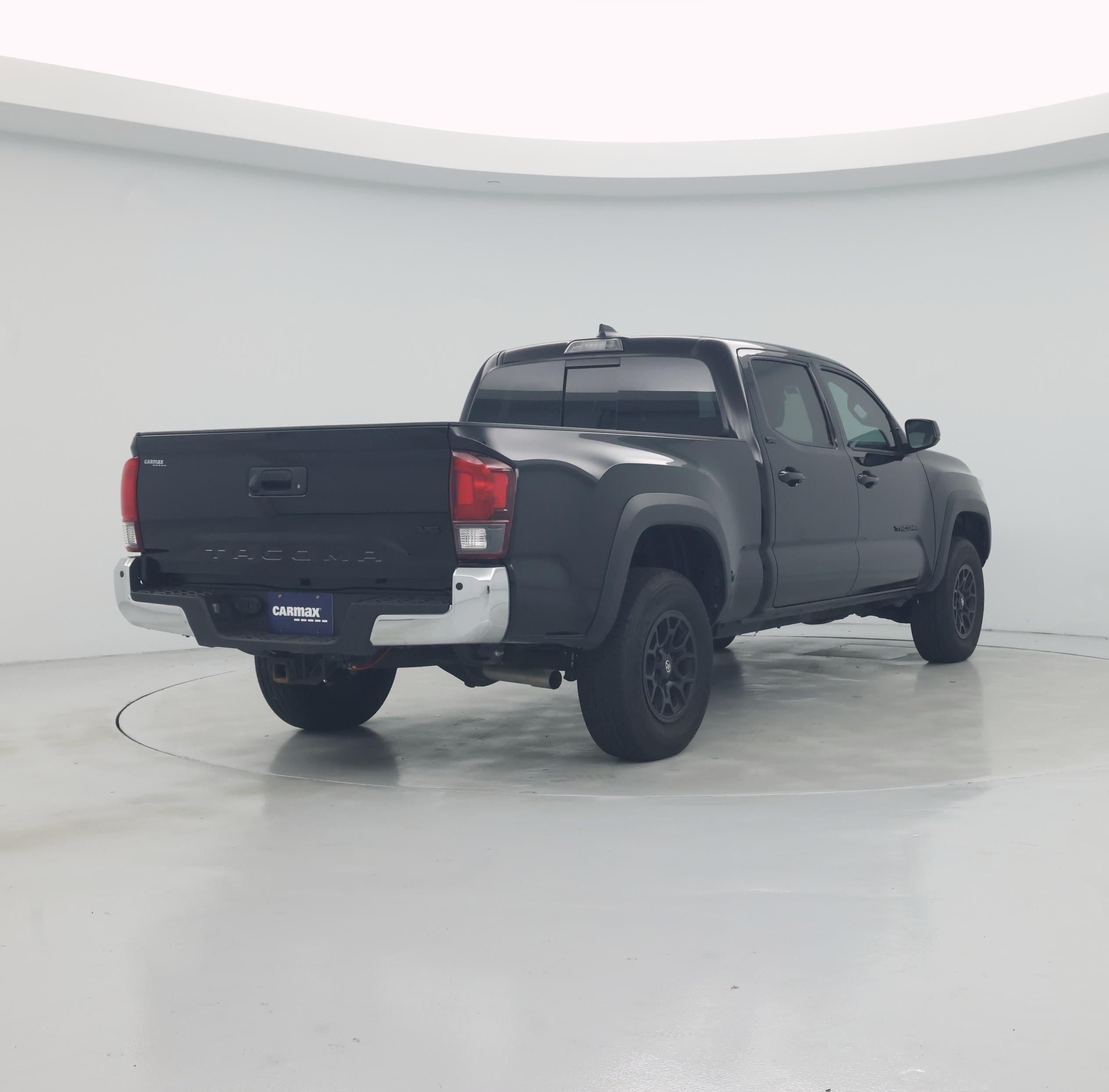 Thumbnail: 2023 Toyota Tacoma - 8