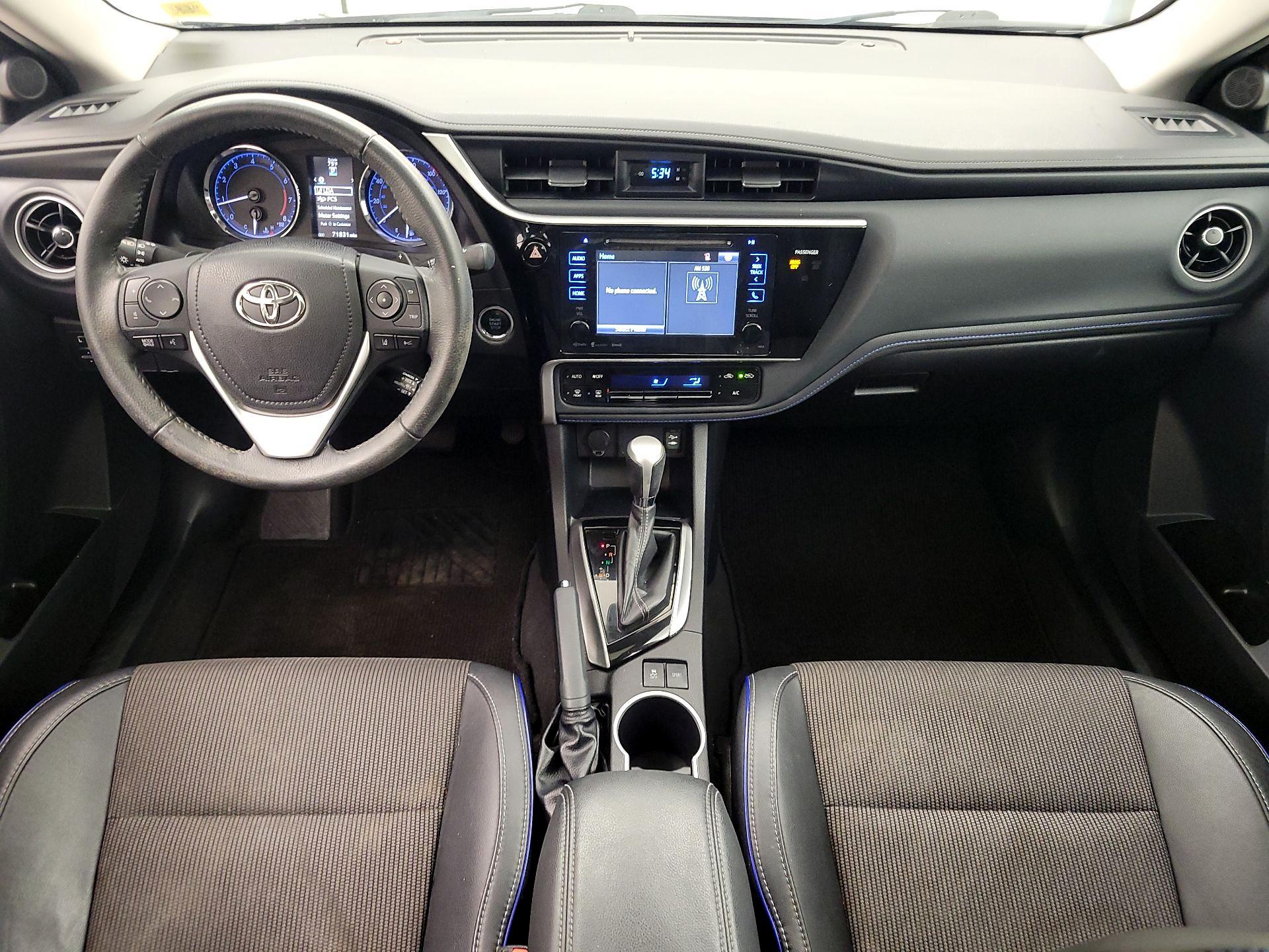 Thumbnail: 2017 Toyota Corolla - 9