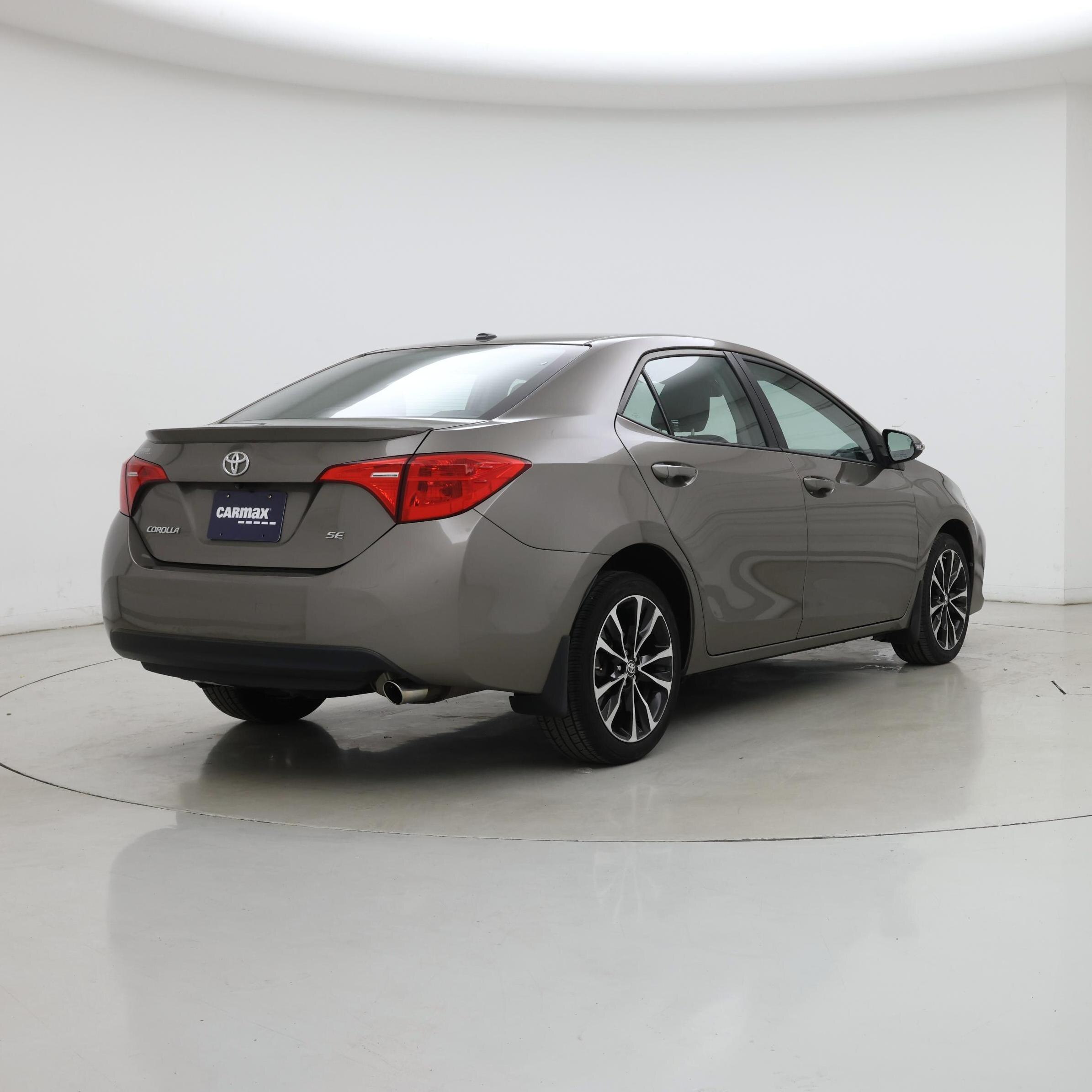 Thumbnail: 2017 Toyota Corolla - 8