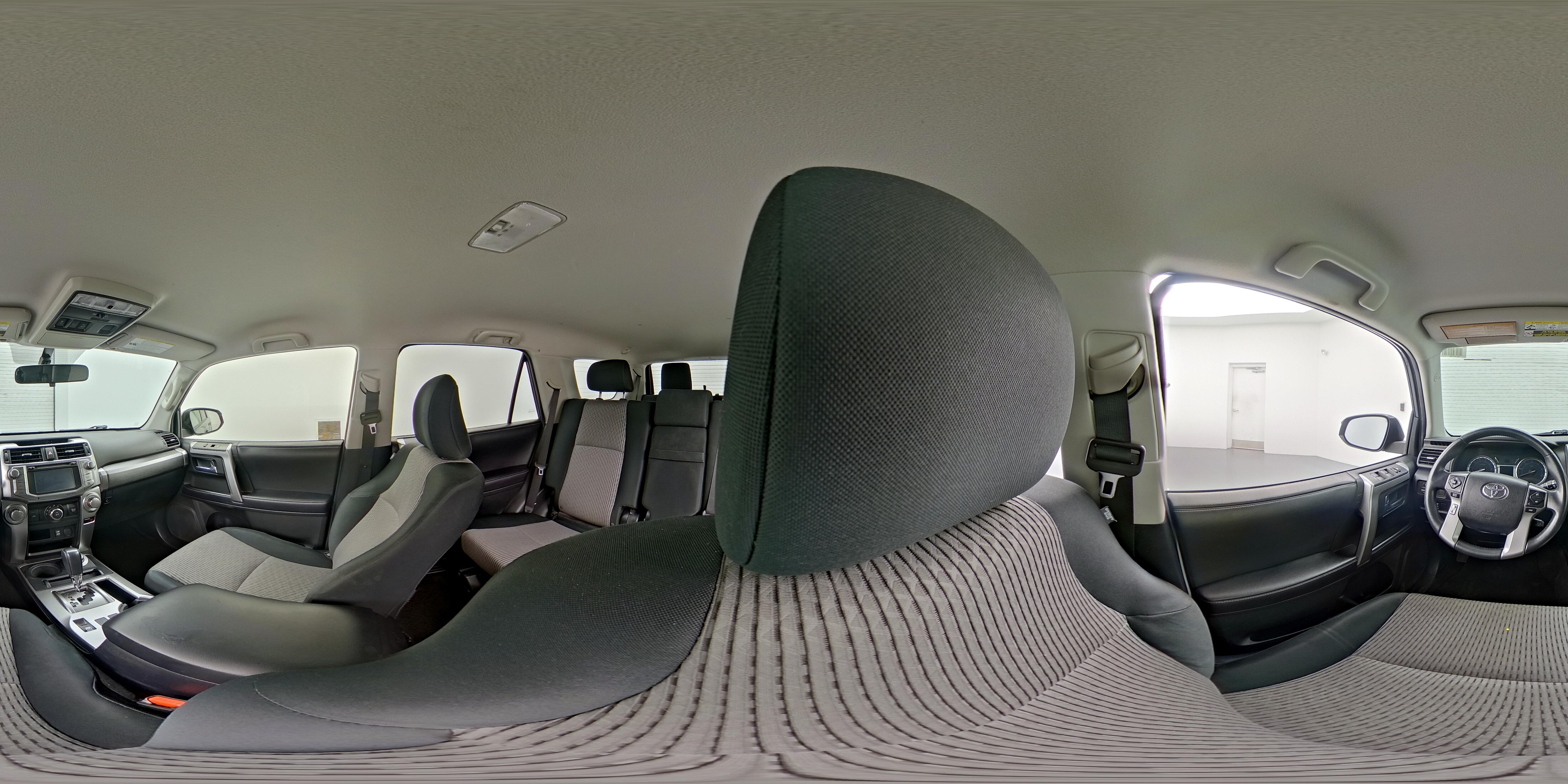 2018 Toyota 4Runner SR5 - Photo 29