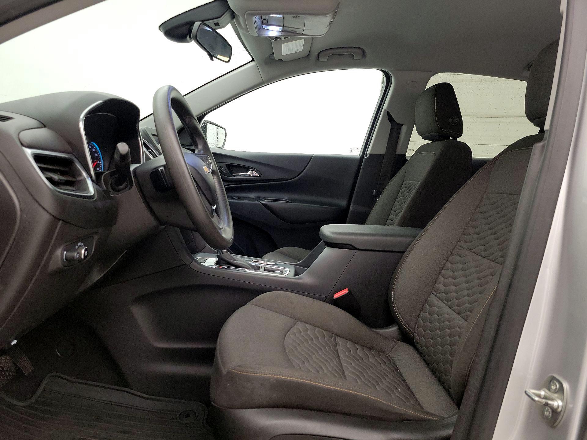 Thumbnail: 2021 Chevrolet Equinox - 11