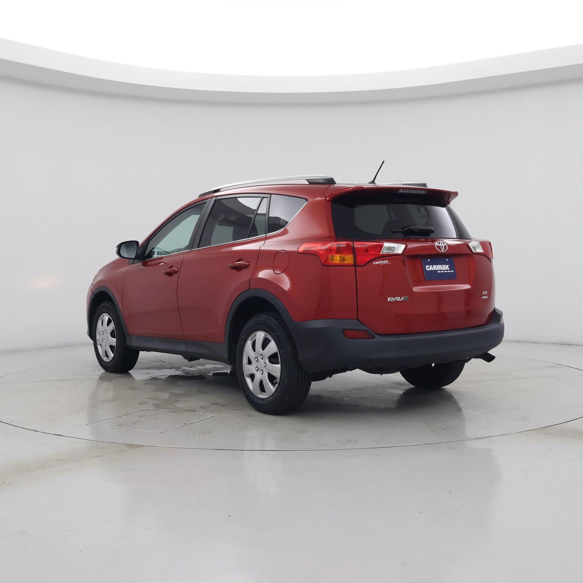 Thumbnail: 2015 Toyota RAV4 - 2