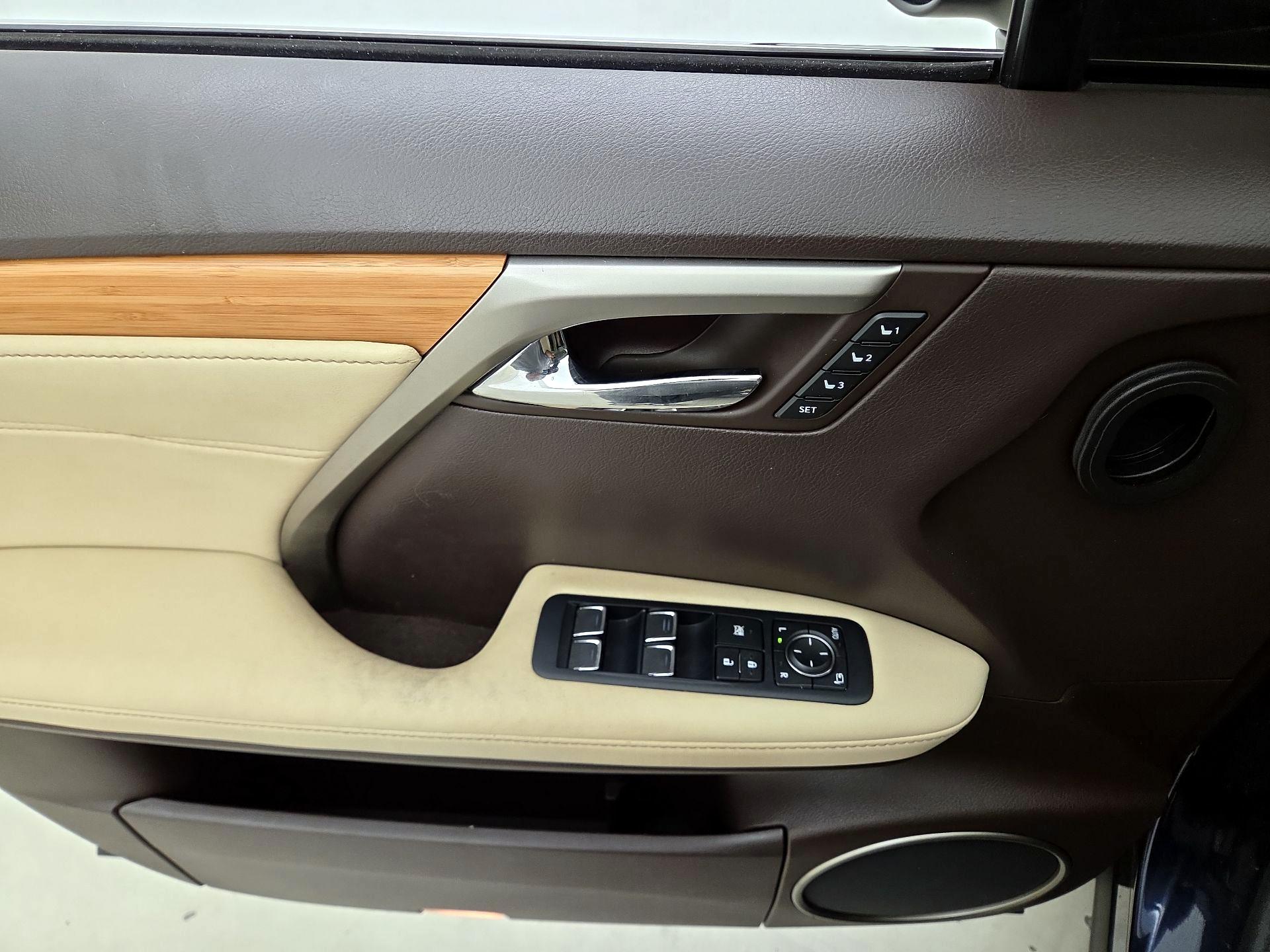 Thumbnail: 2019 Lexus RX - 12
