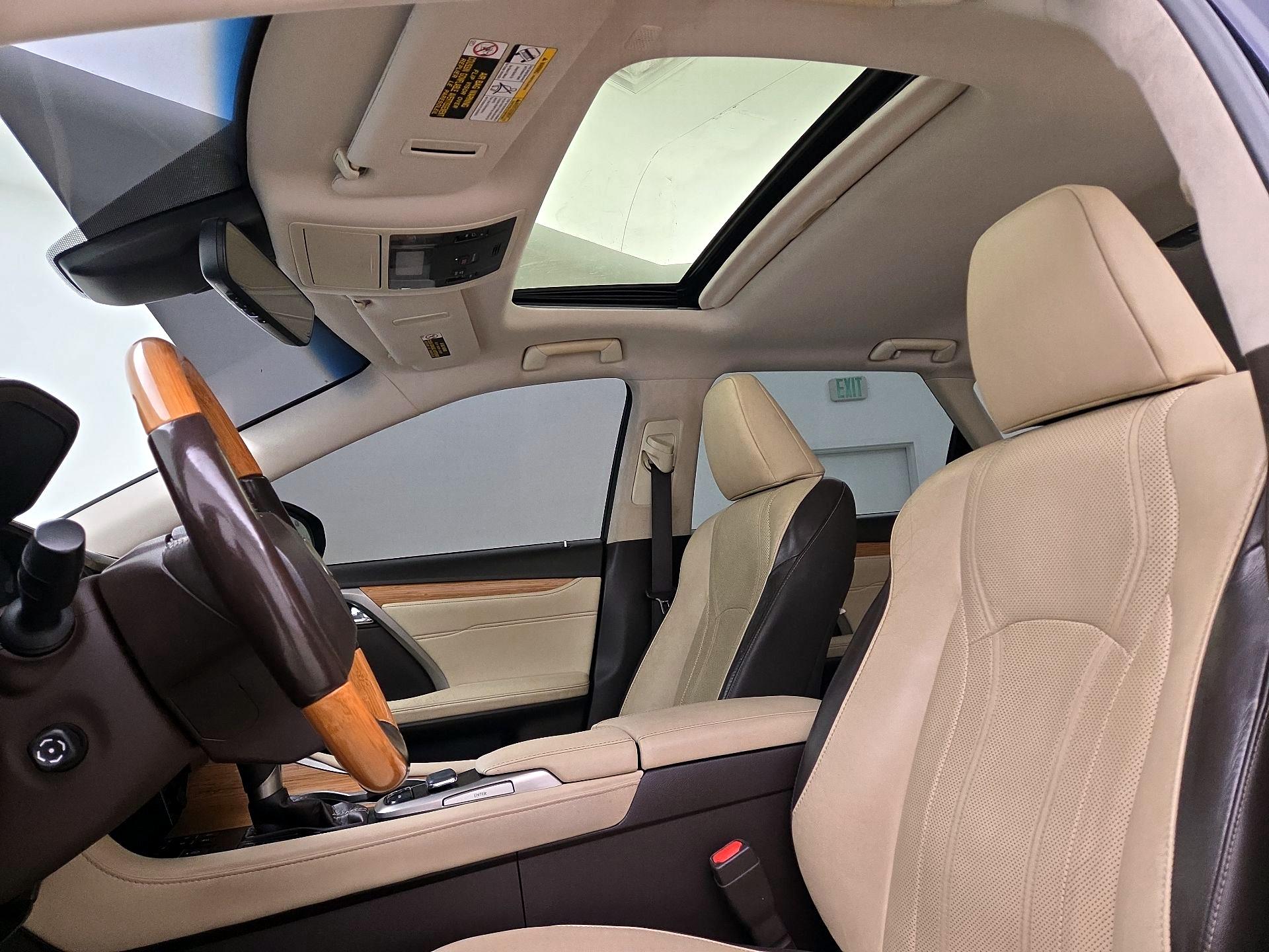 Thumbnail: 2019 Lexus RX - 20