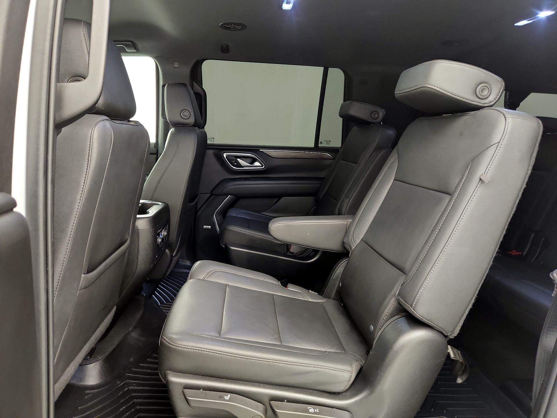 Thumbnail: 2022 Chevrolet Suburban - 19