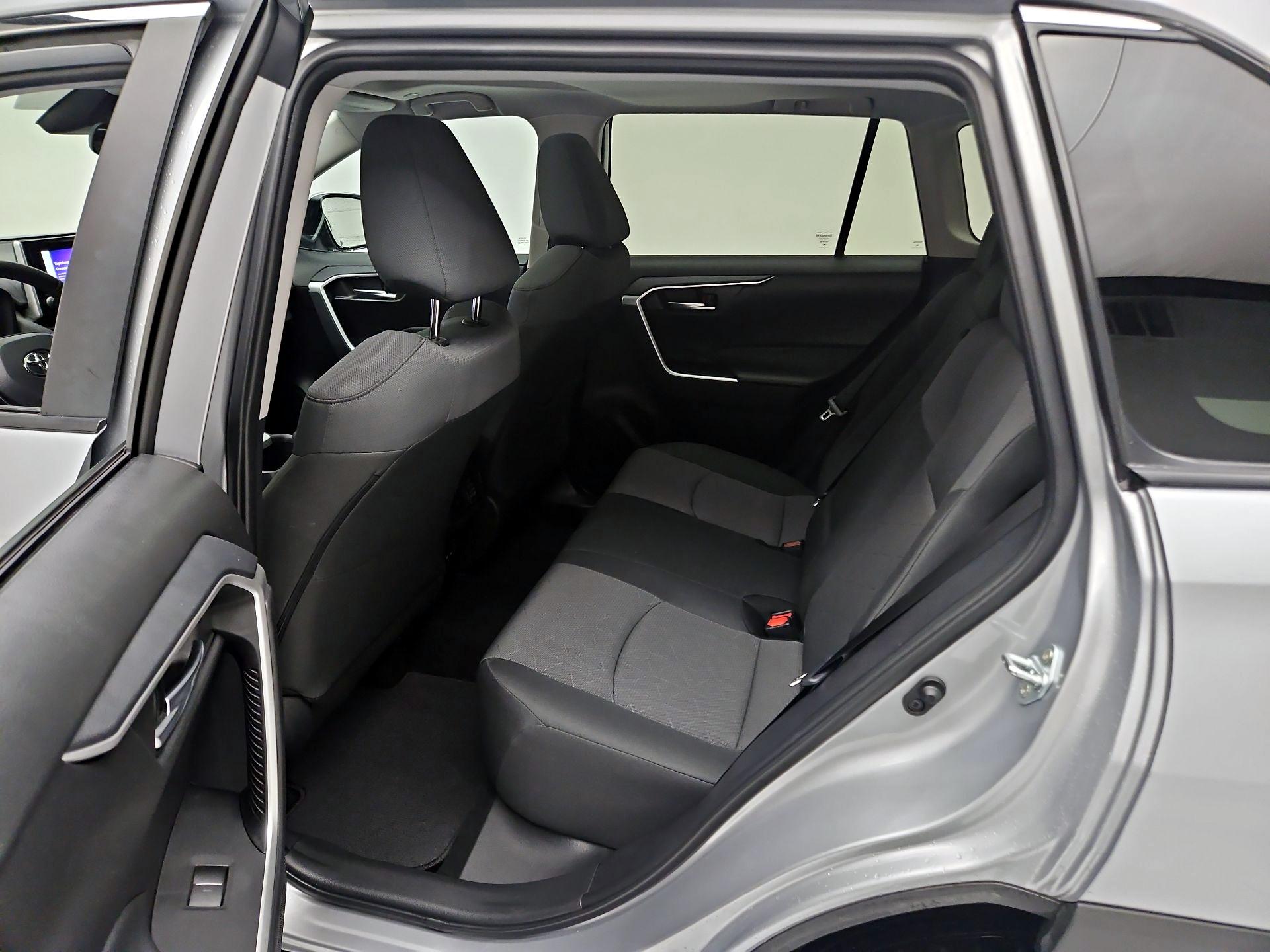 Thumbnail: 2024 Toyota RAV4 - 20
