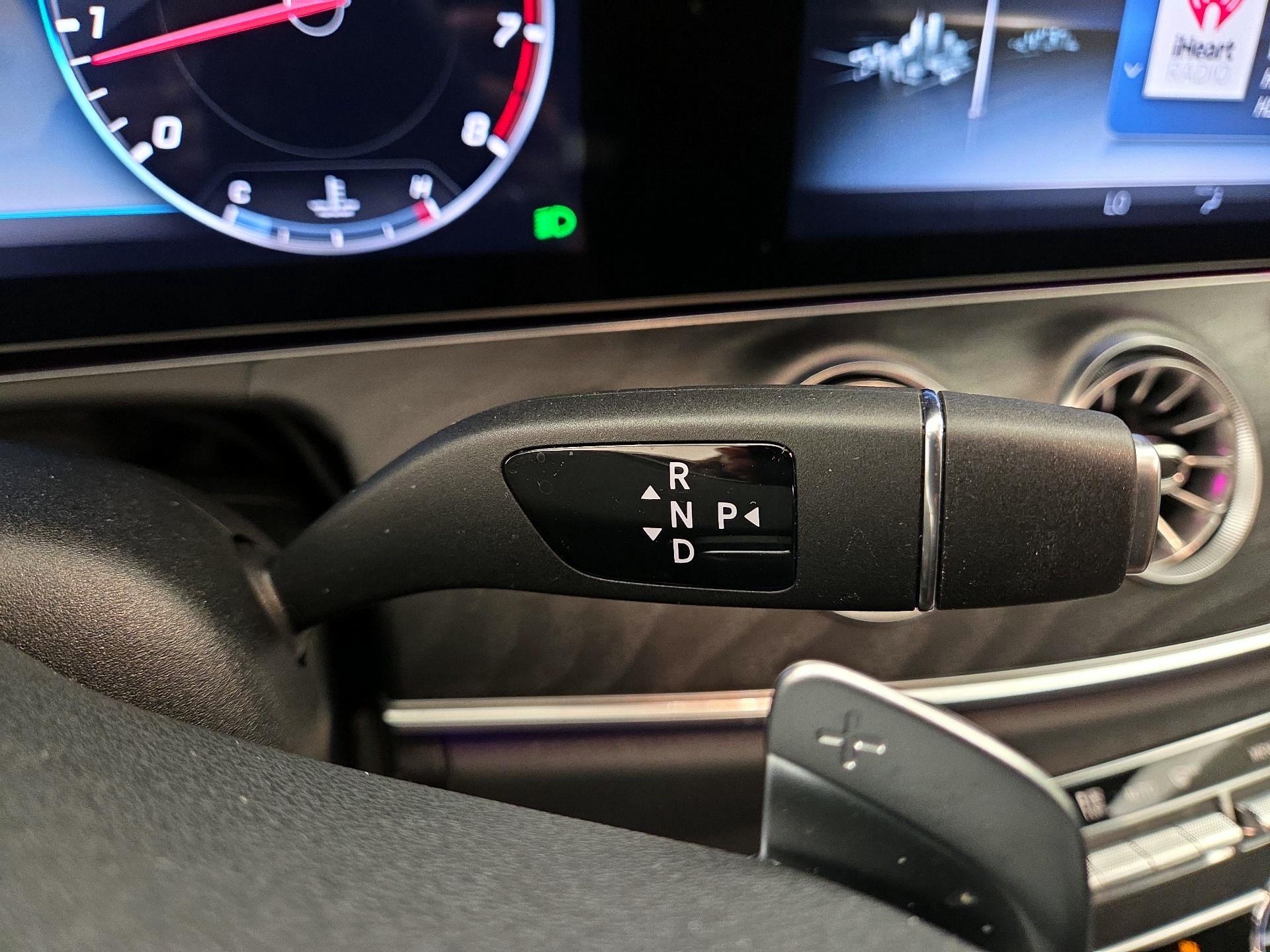 Thumbnail: 2020 Mercedes-Benz E-Class - 17