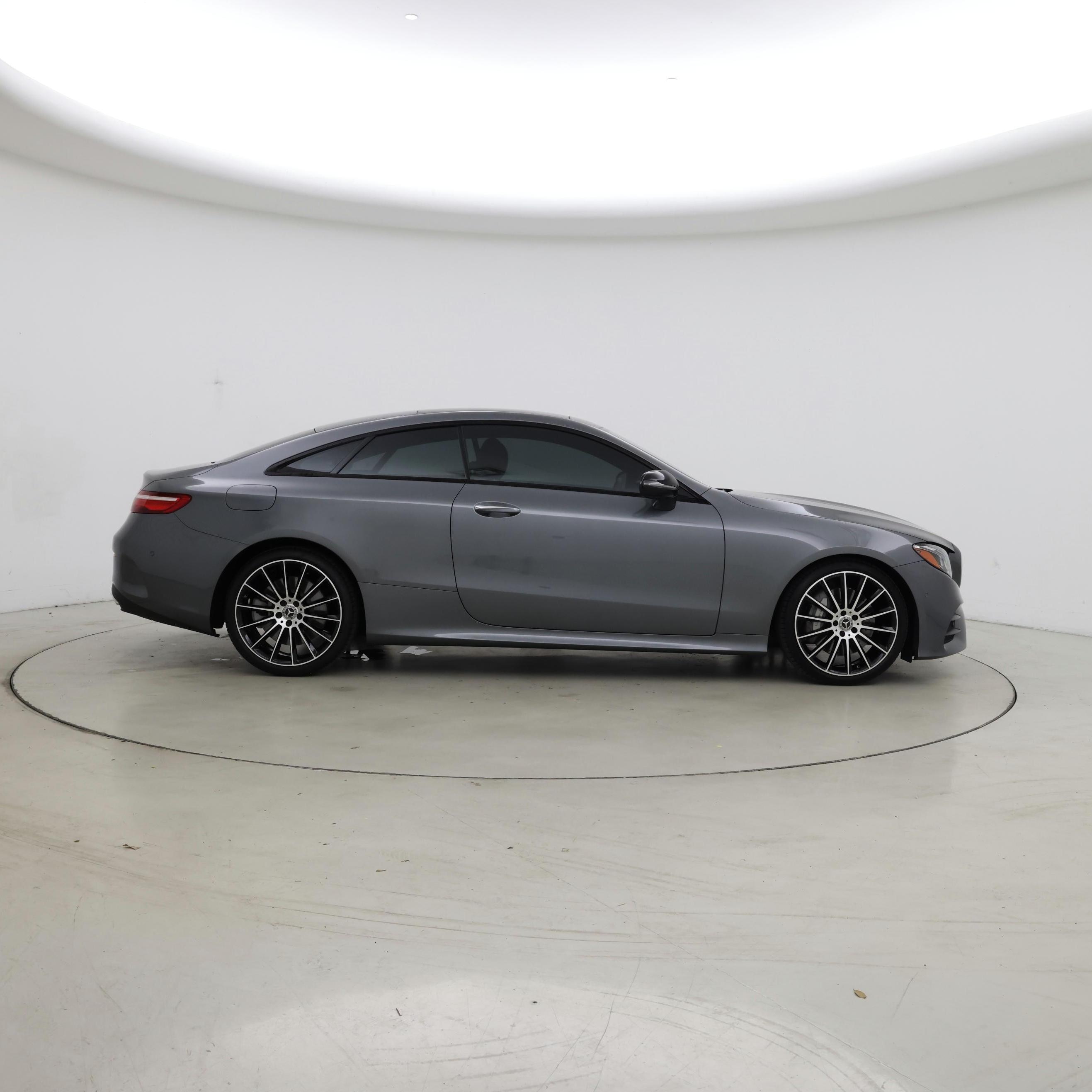 Thumbnail: 2020 Mercedes-Benz E-Class - 7