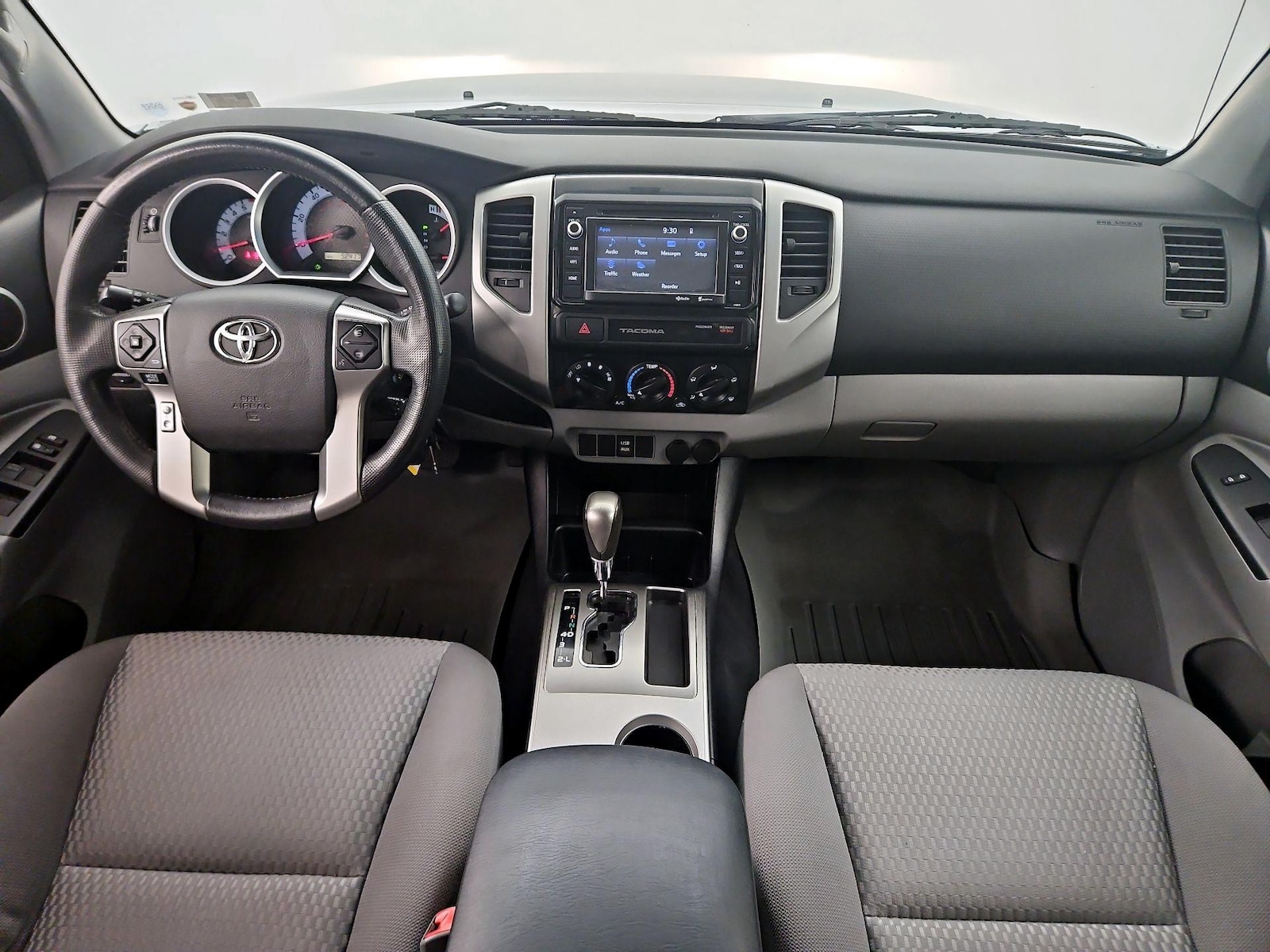 2015 Toyota Tacoma PreRunner - Photo 10