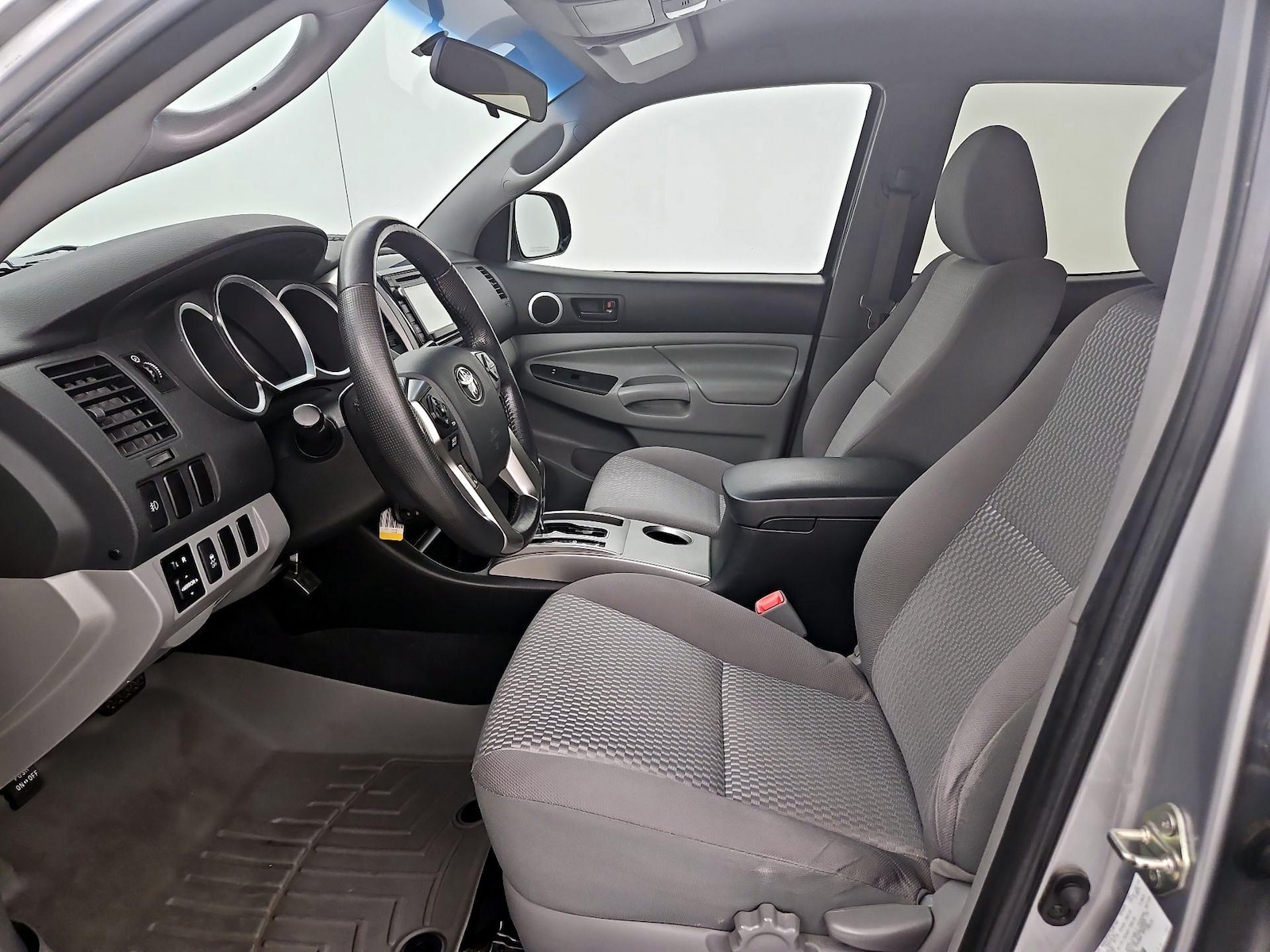 2015 Toyota Tacoma PreRunner - Photo 12