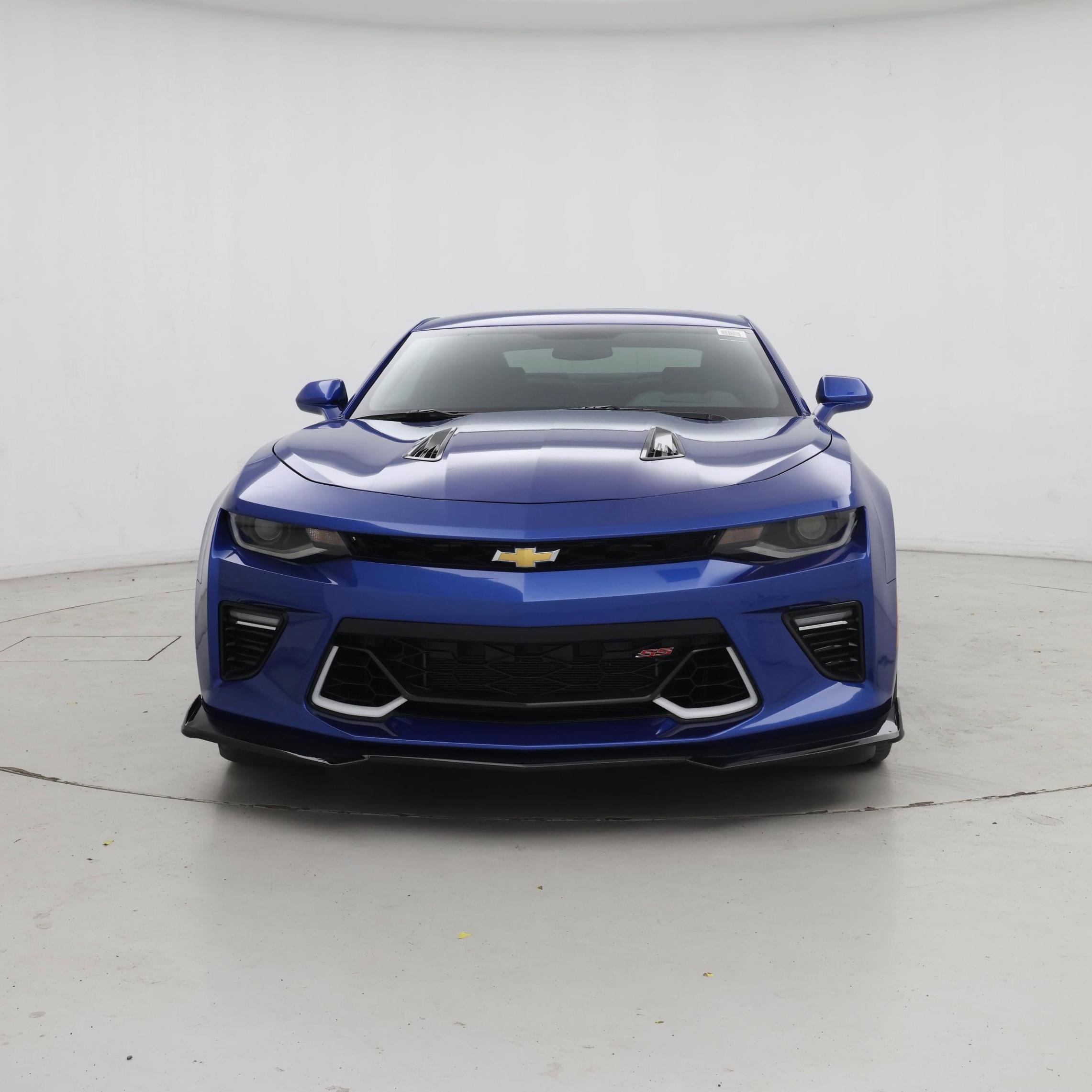 Thumbnail: 2018 Chevrolet Camaro - 5
