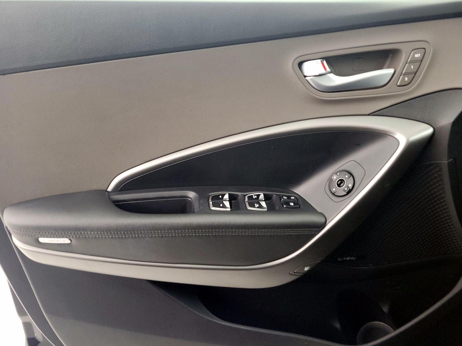 2018 Hyundai Santa Fe SE Ultimate - Photo 13