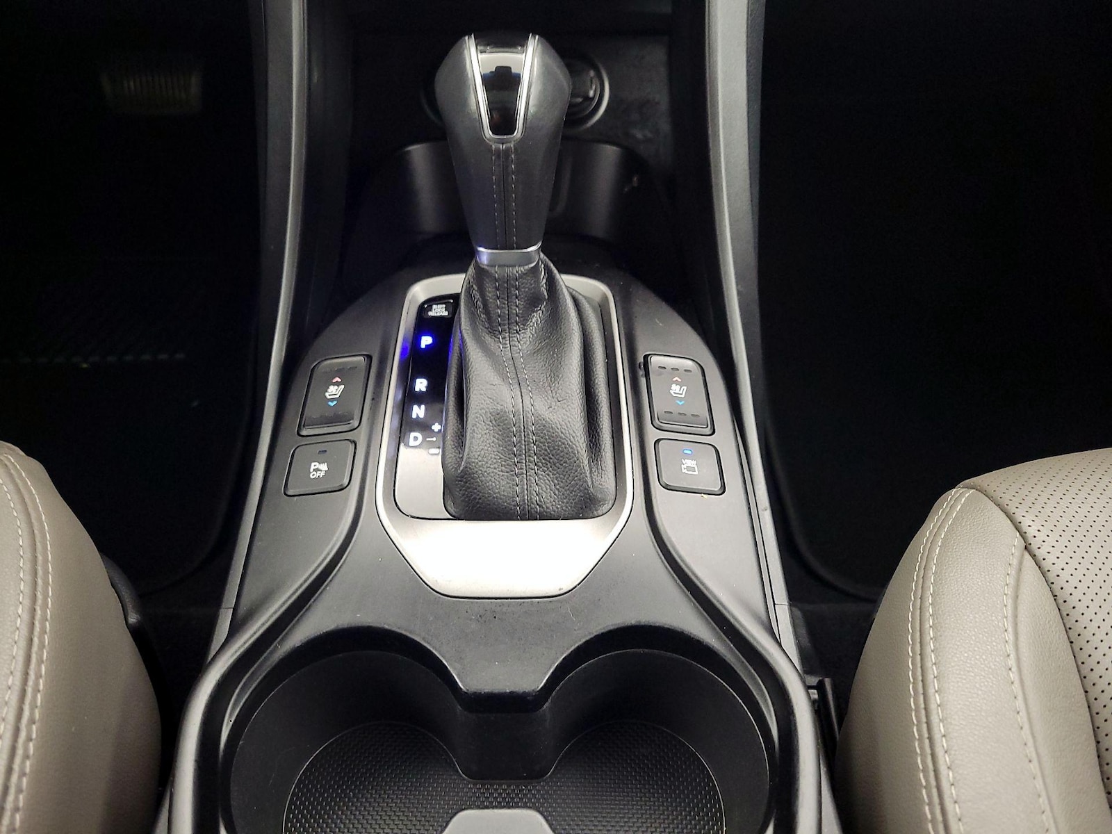 2018 Hyundai Santa Fe SE Ultimate - Photo 19