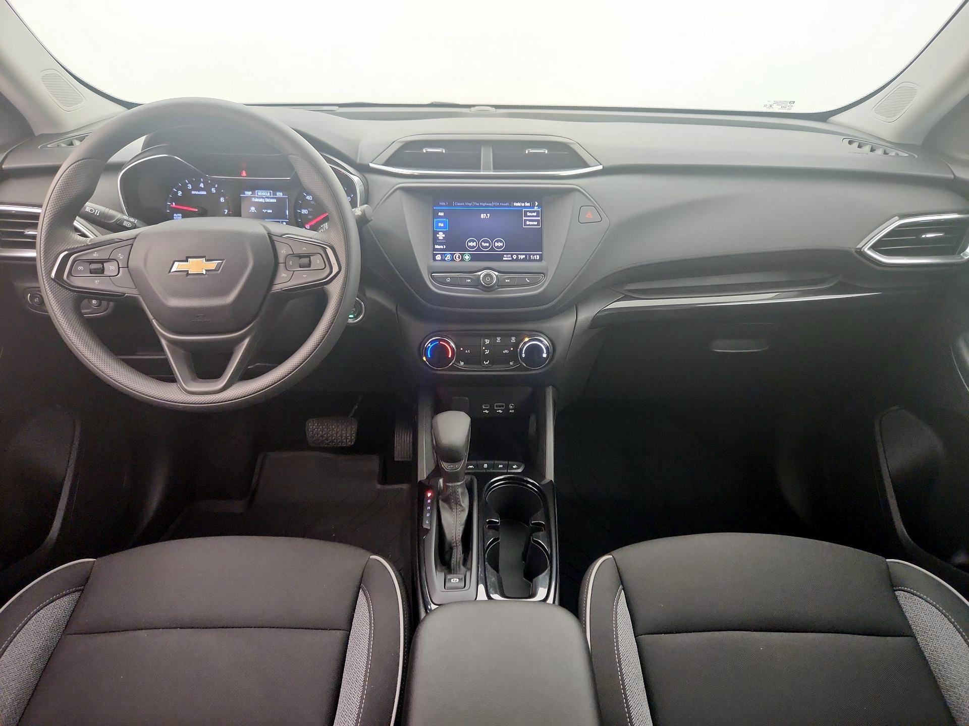 Thumbnail: 2023 Chevrolet TrailBlazer - 9