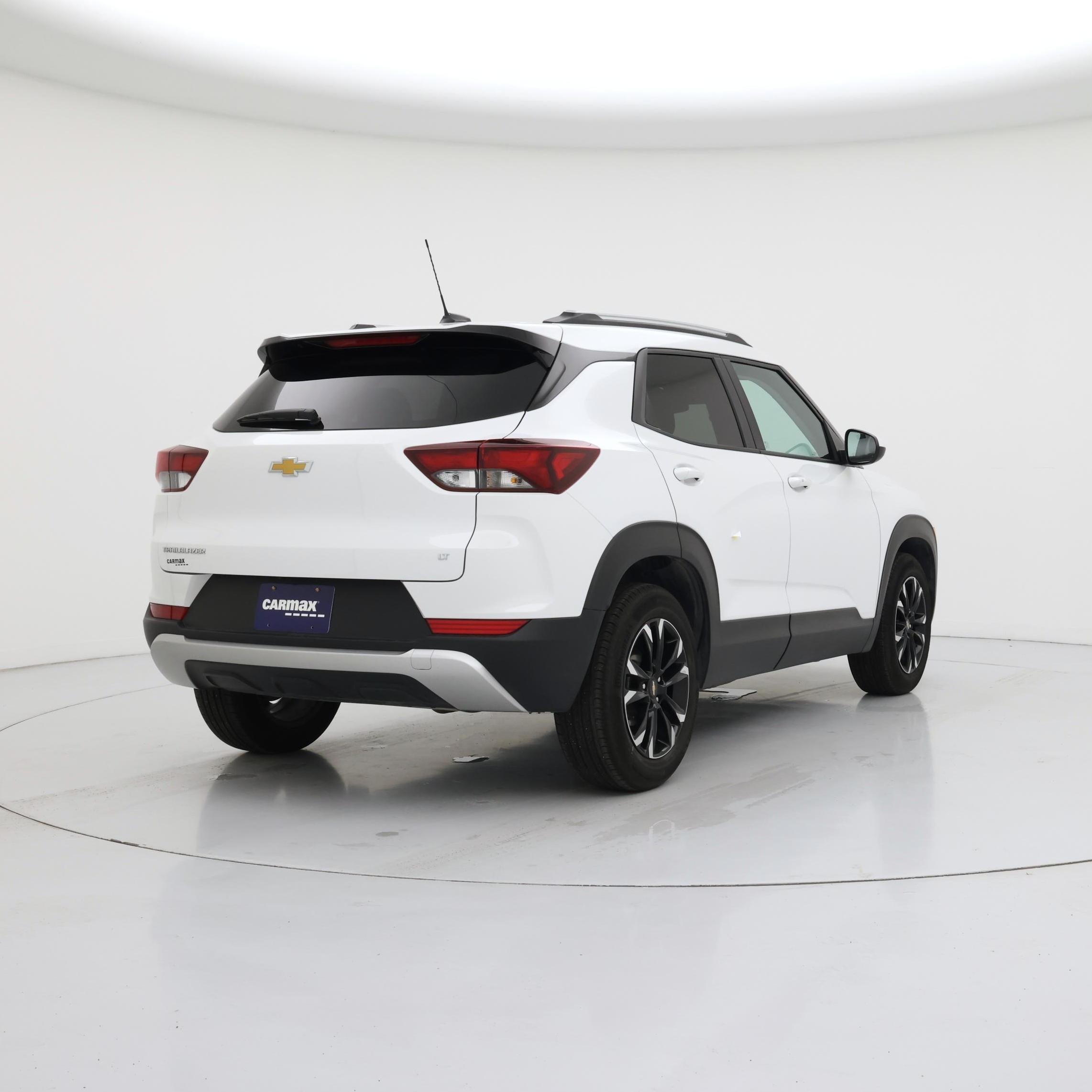 Thumbnail: 2023 Chevrolet TrailBlazer - 8