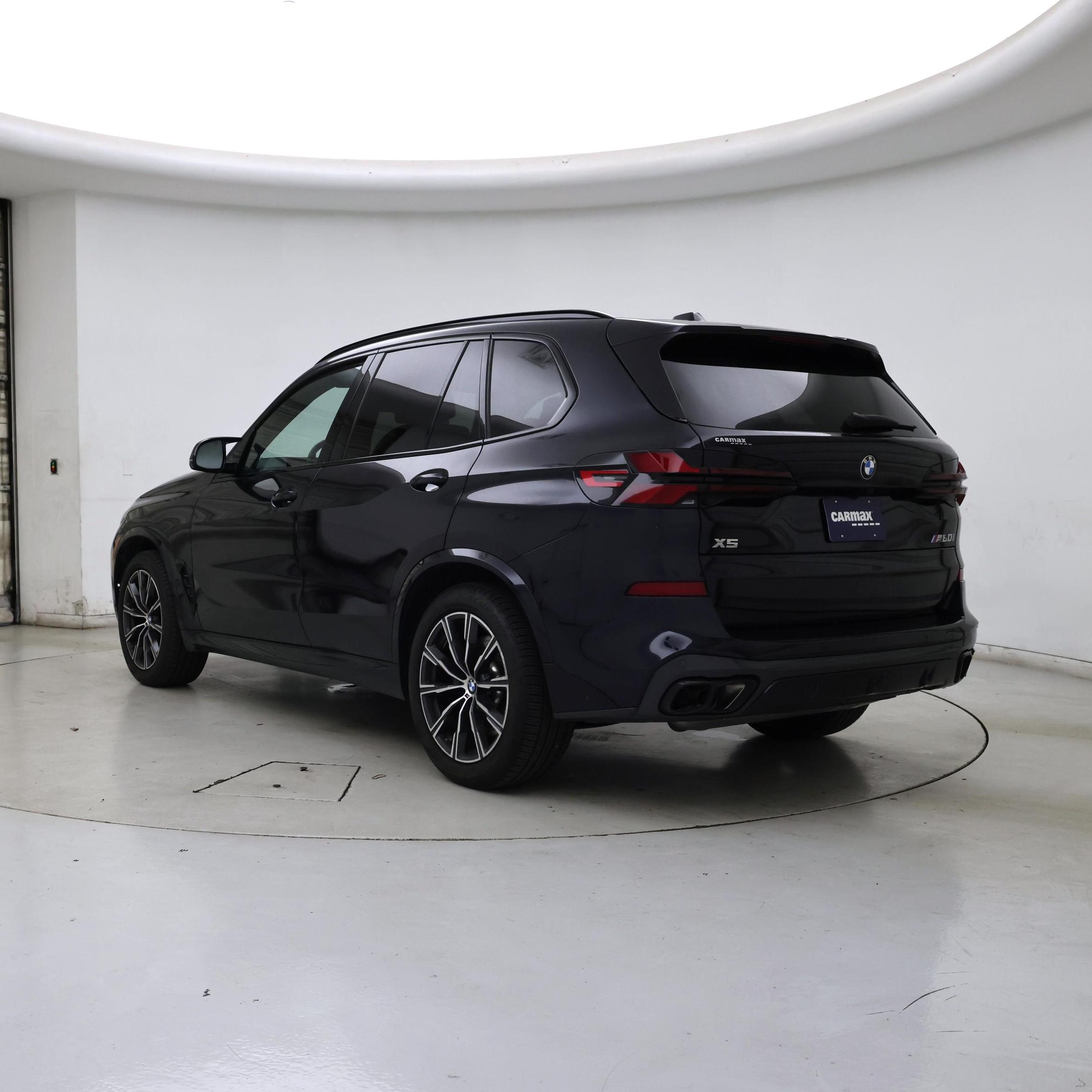 Thumbnail: 2026 BMW X5 - 2